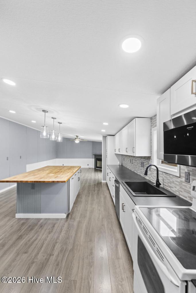 100555089 | Photo 22