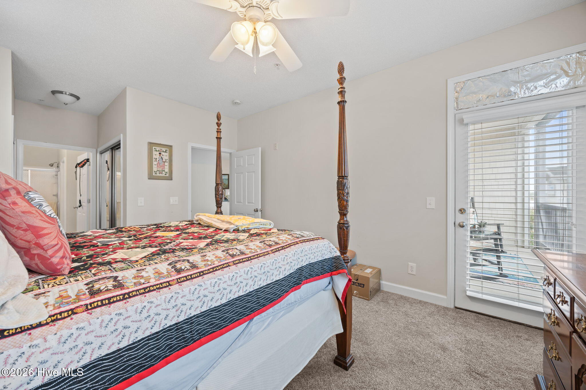 100556722 | Photo 34