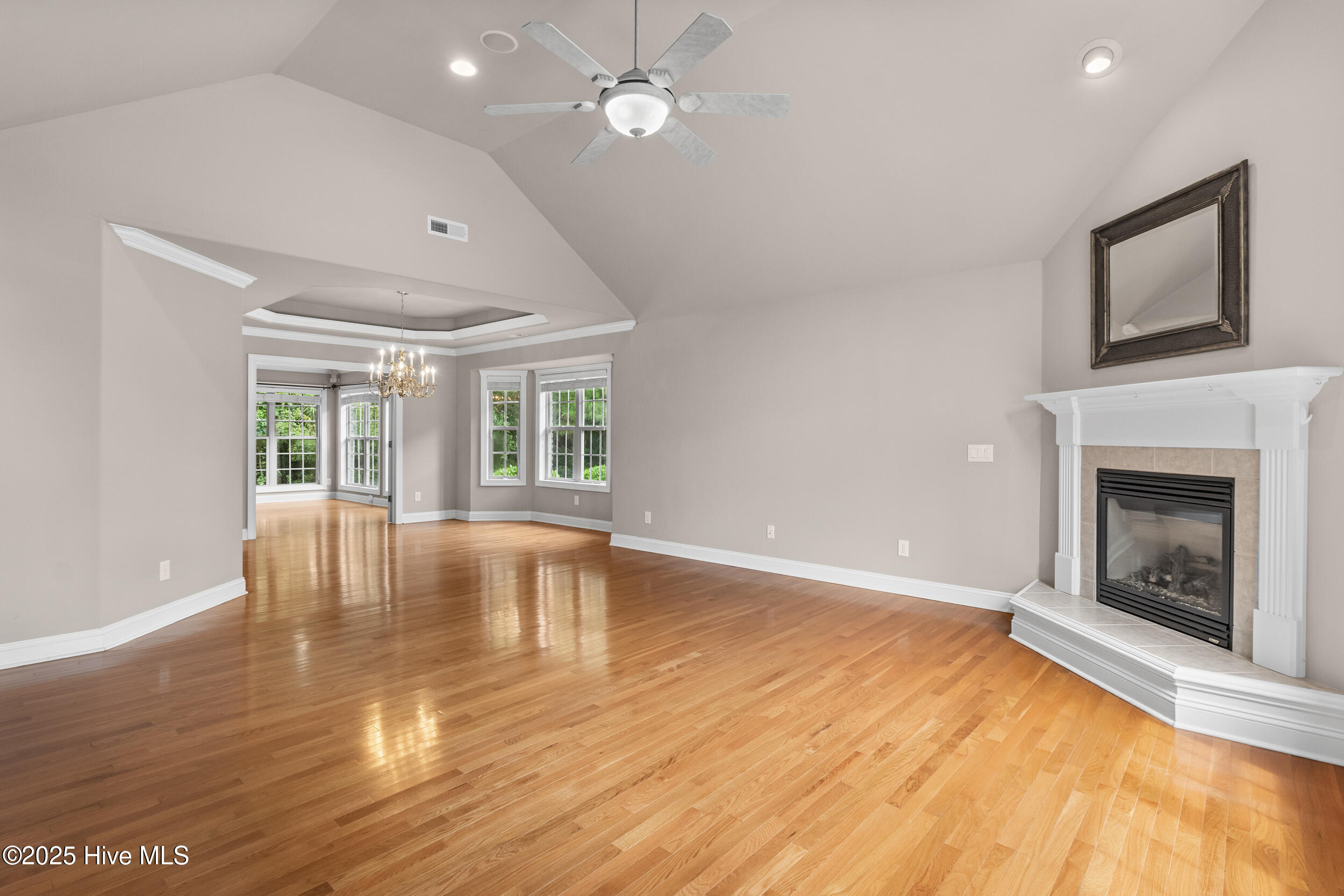 4422 Grey Oaks Court, Wilmington, NC 28412 – photo 8: 53_living room
