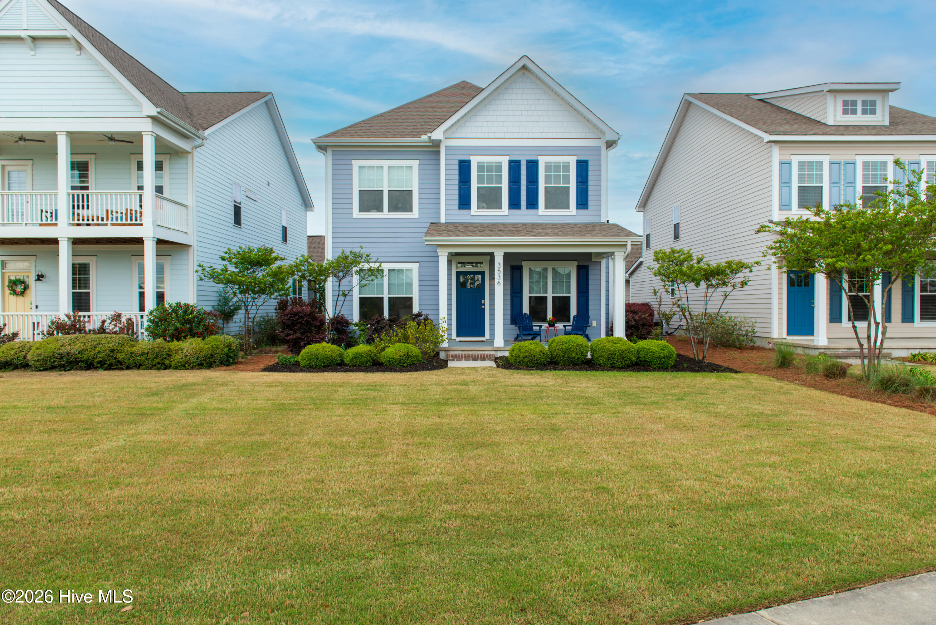 100568036 | Photo 79