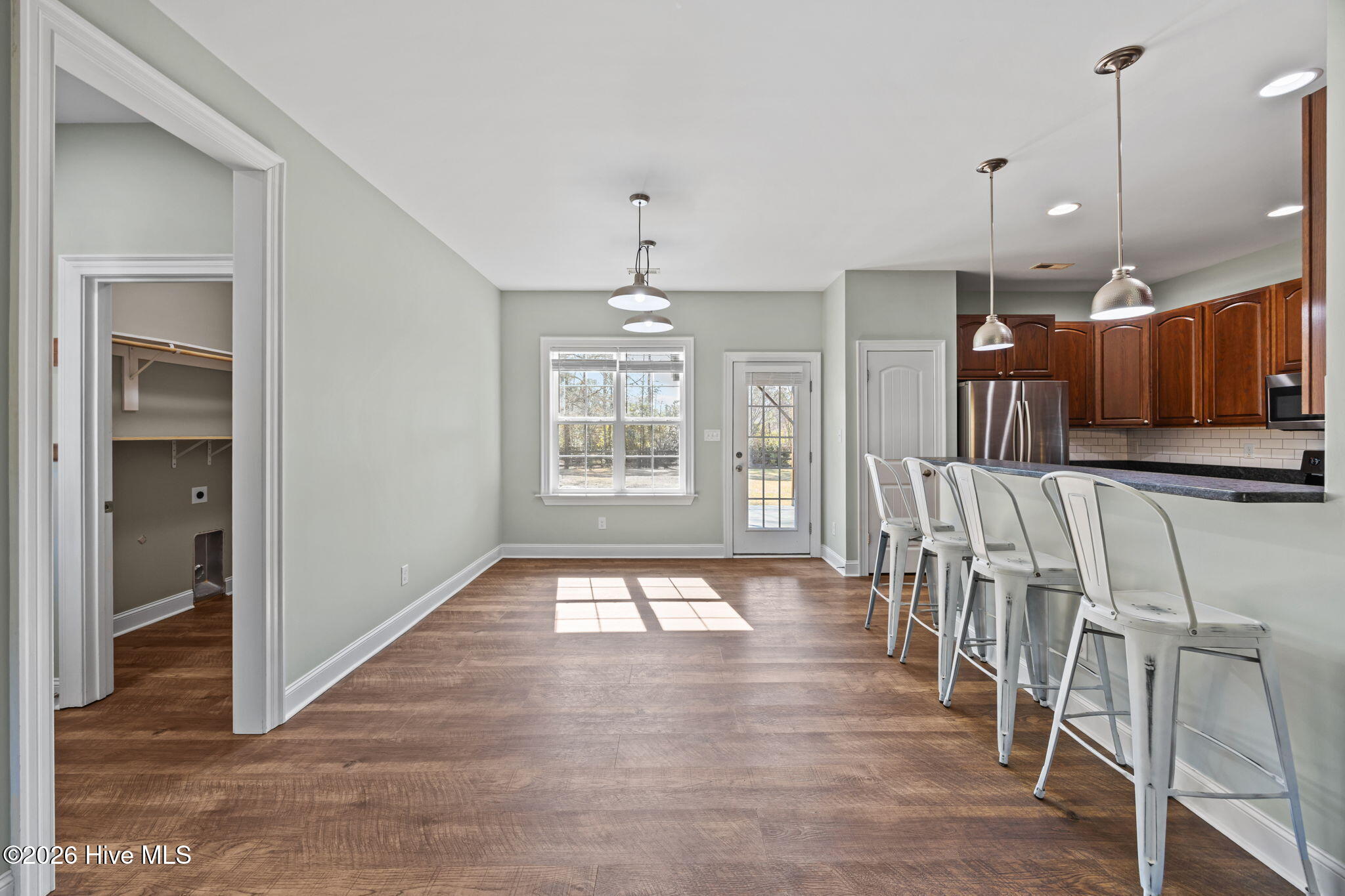 100559497 | Photo 10