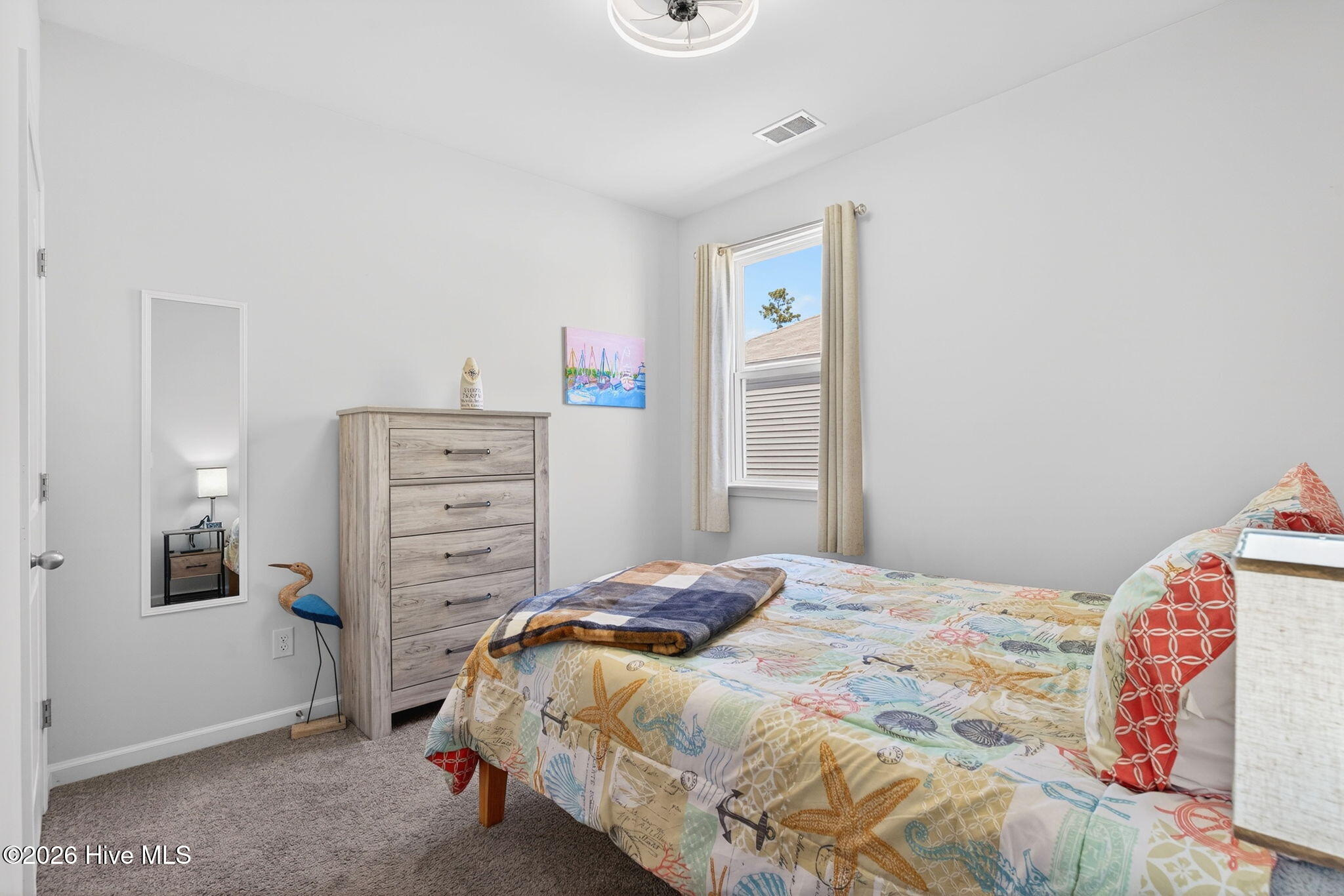 100556971 | Photo 30