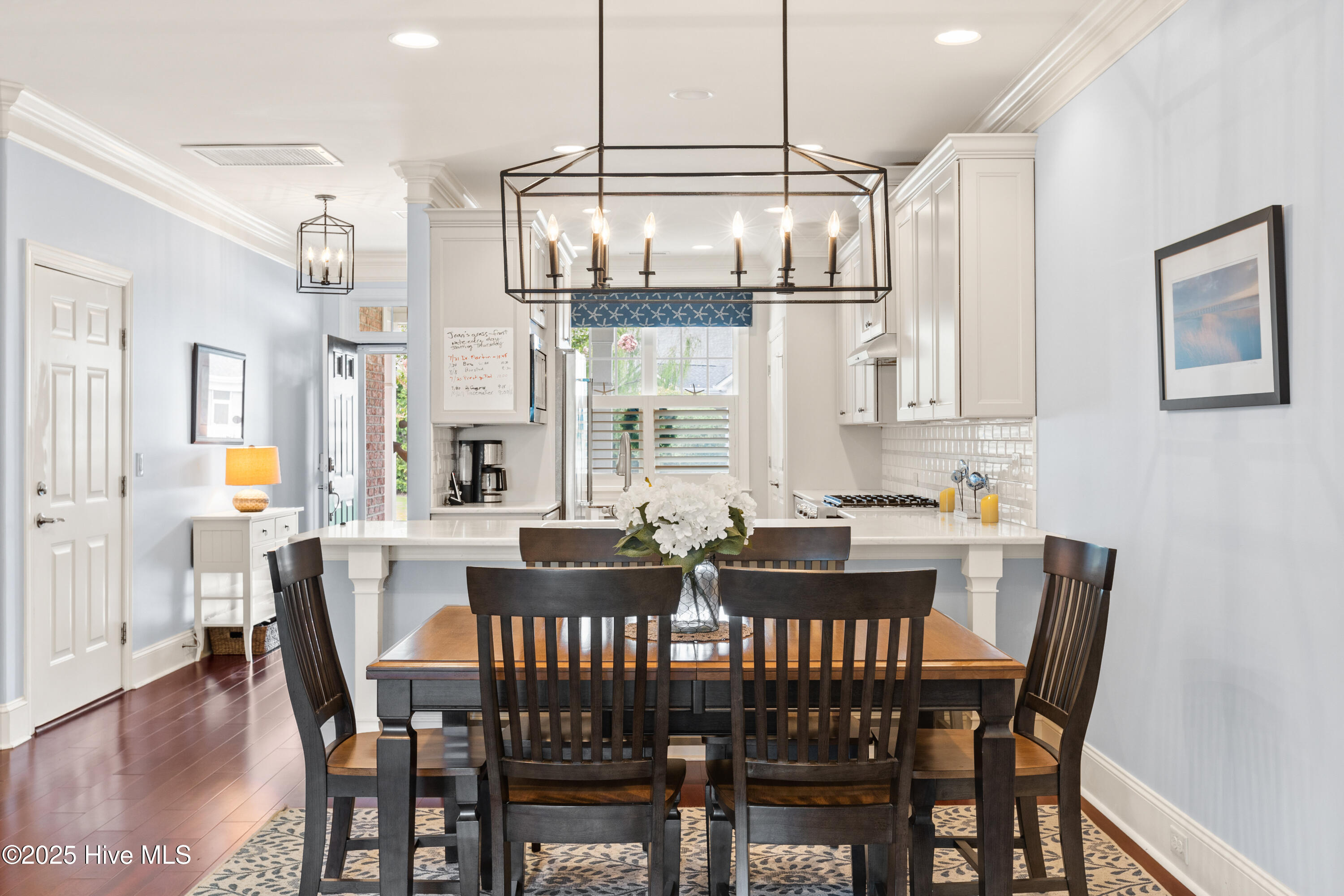 100559107 | Photo 14