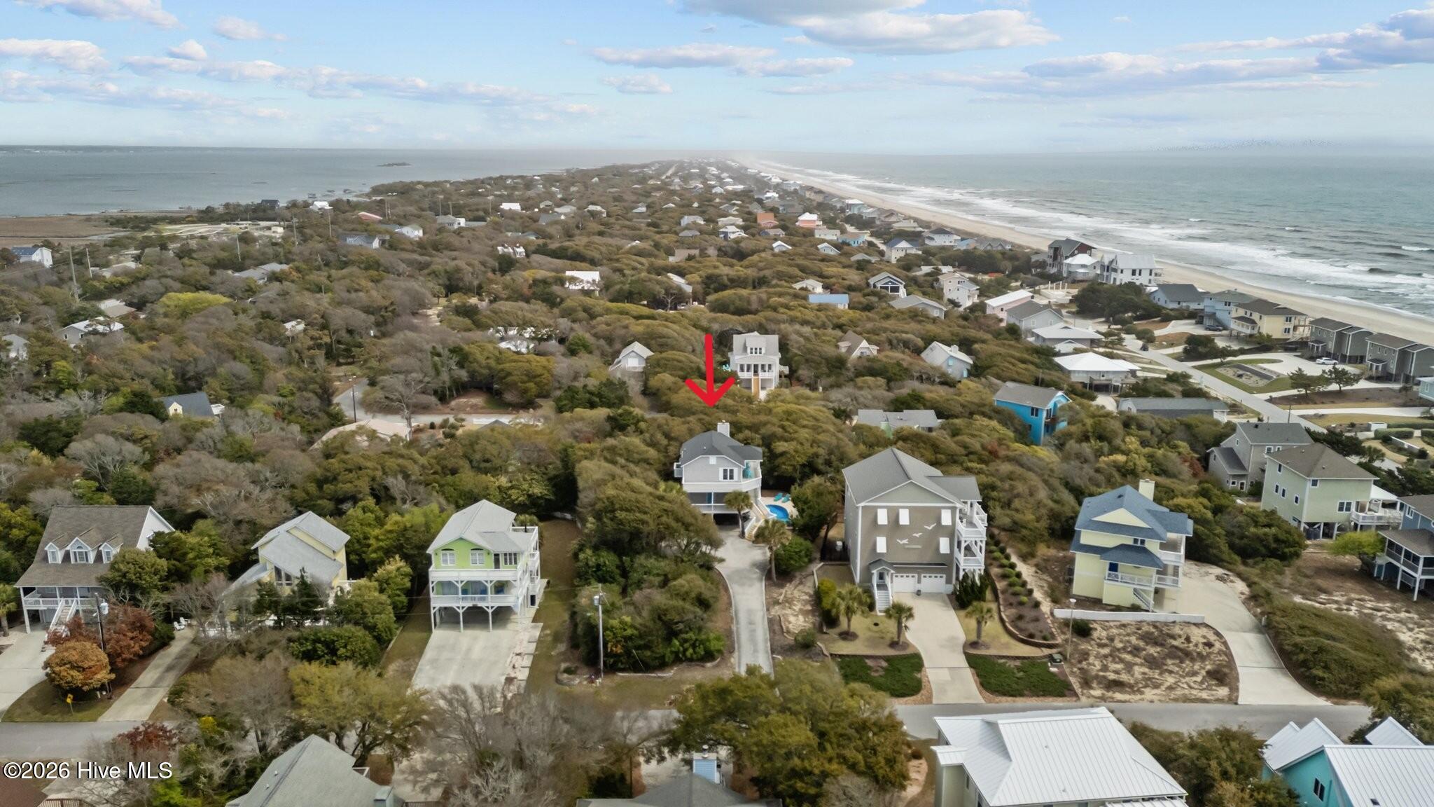 100565802 | Photo 55