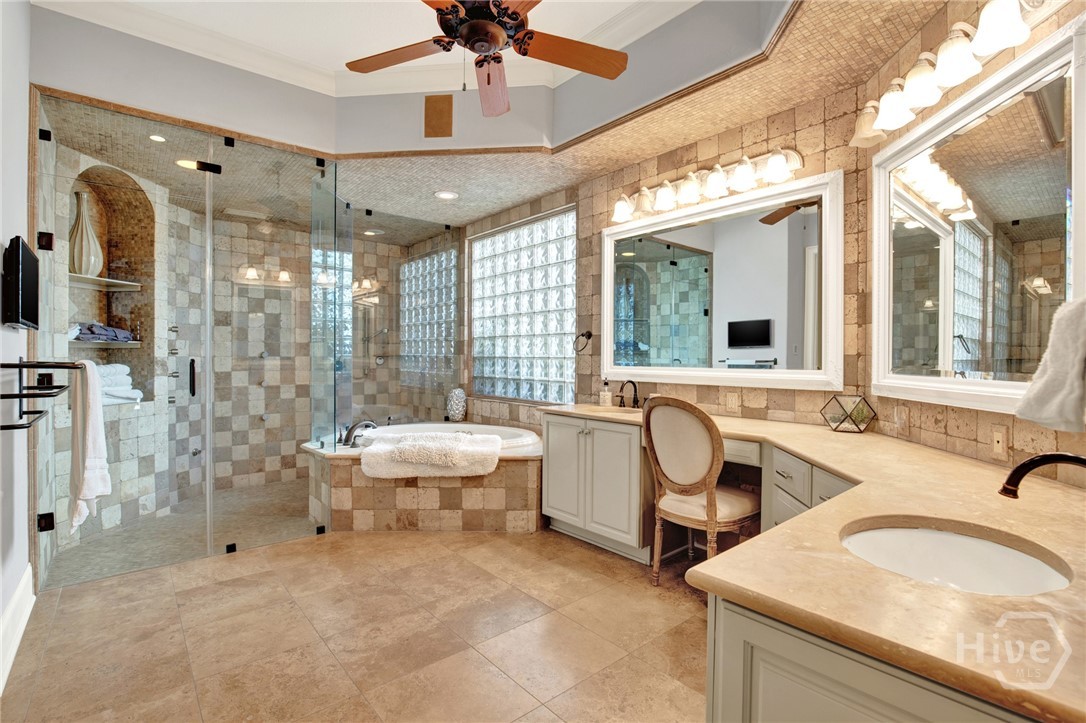 Undisclosed Address, Savannah, GA, 31419