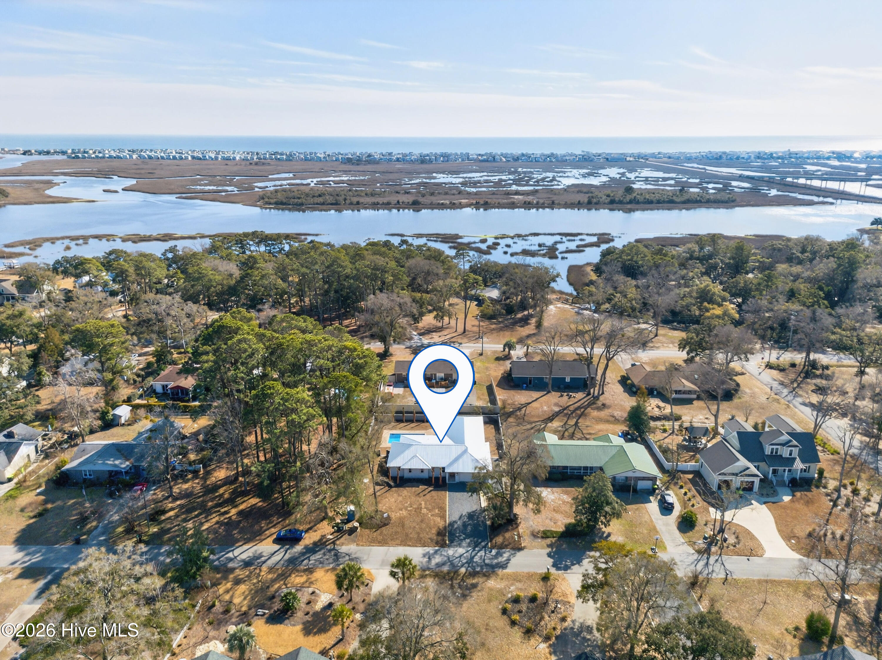 100552365 | Photo 42