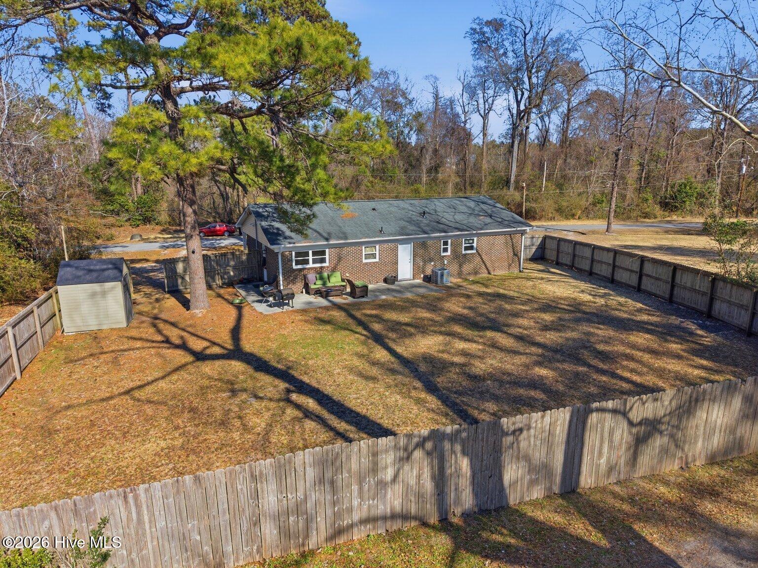 100554900 | Photo 19