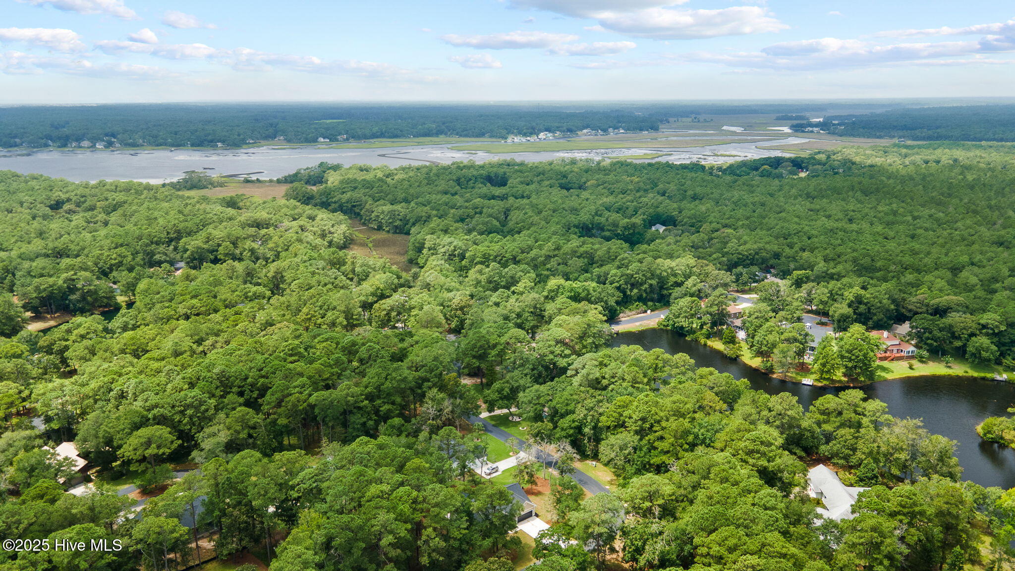 100552676 | Photo 53