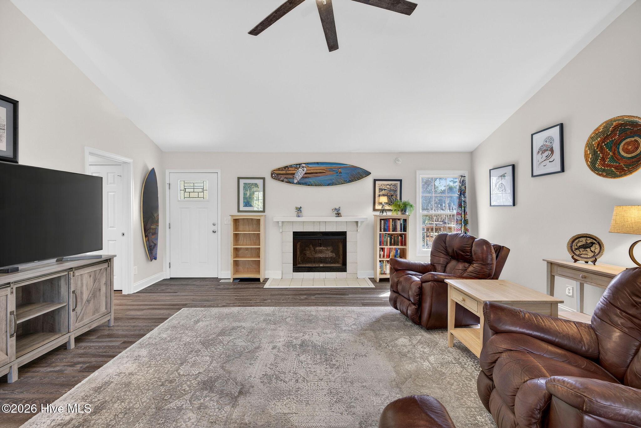 100552552 | Photo 11