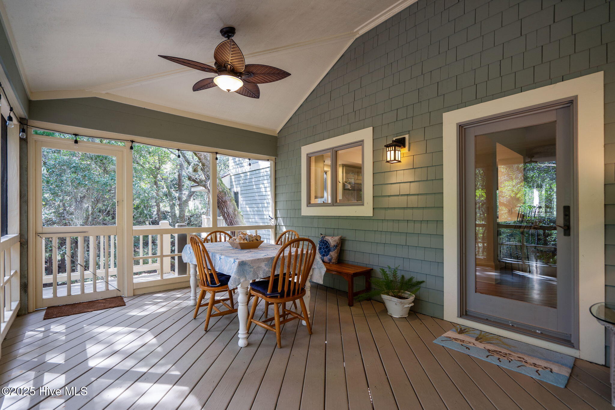 100501952 | Photo 27