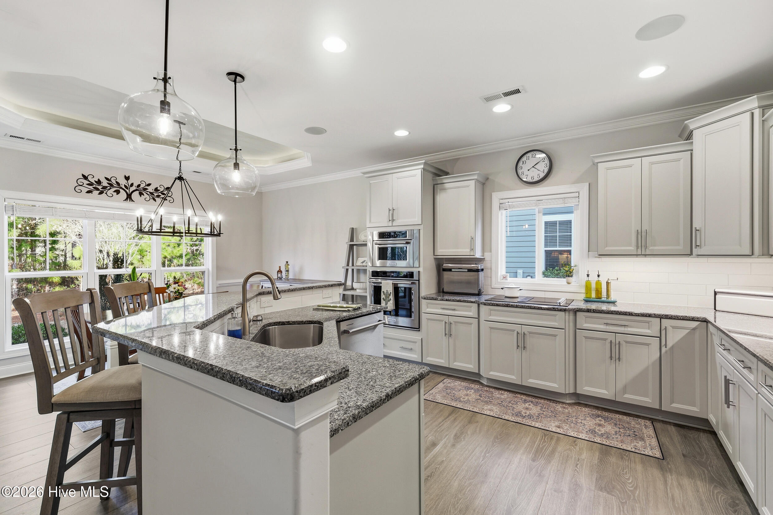 100551027 | Photo 20