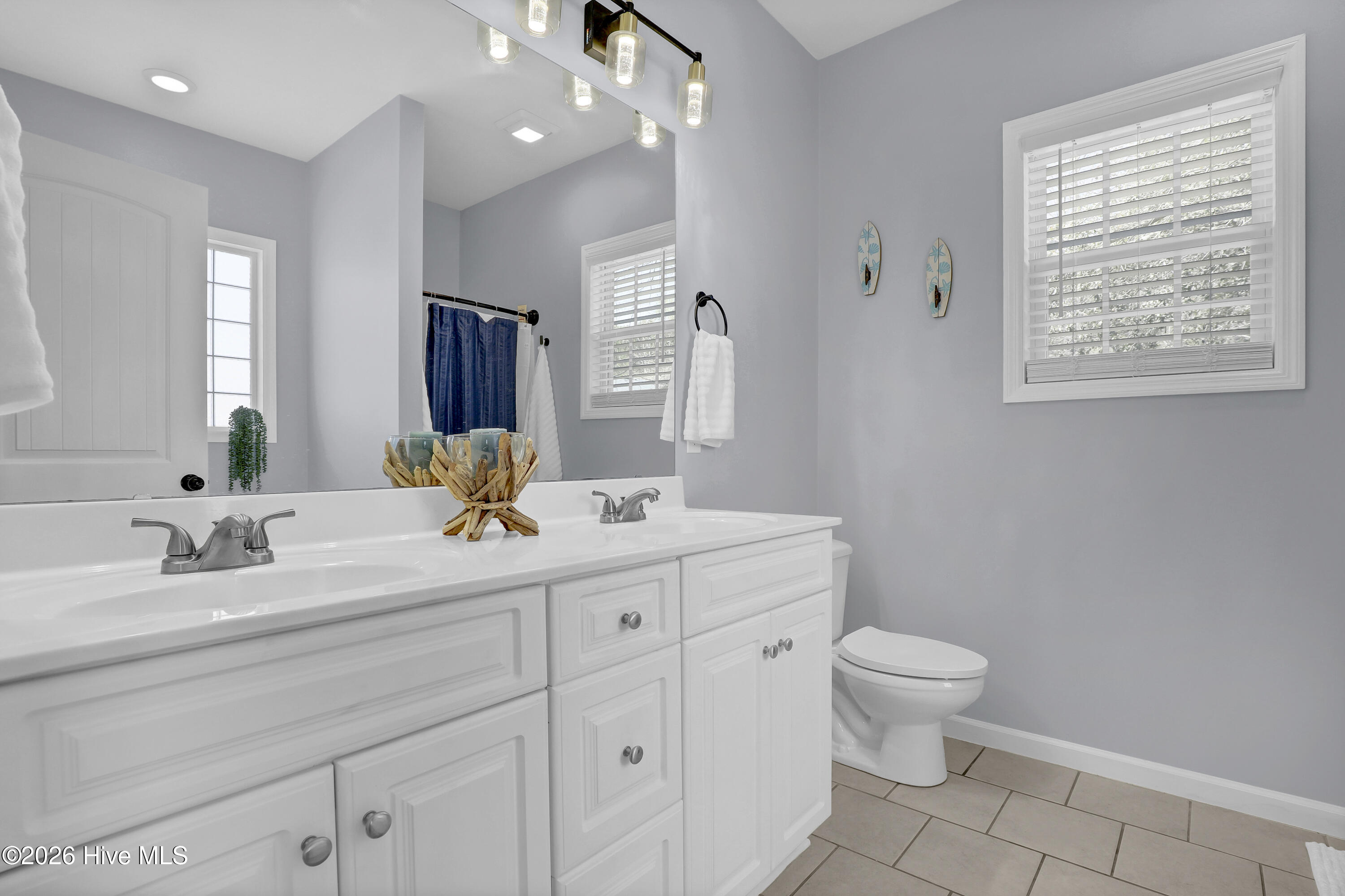 100556544 | Photo 22