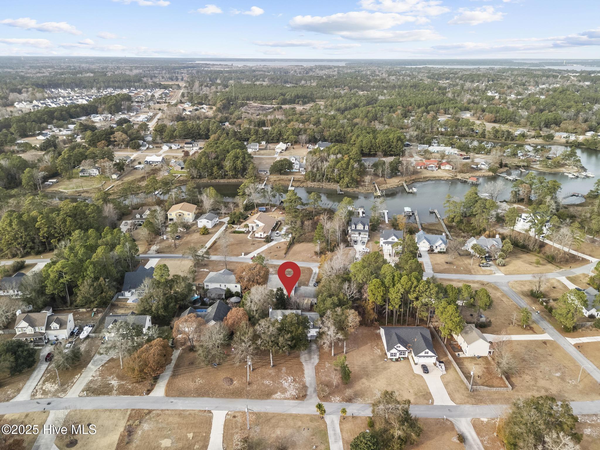 100546183 | Photo 66