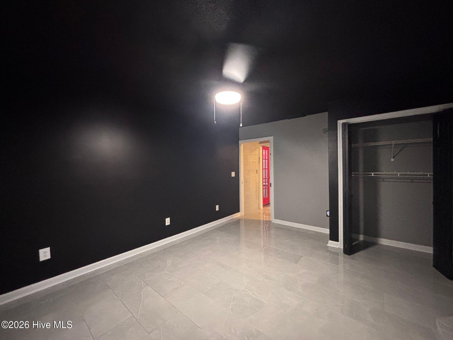 100555707 | Photo 29