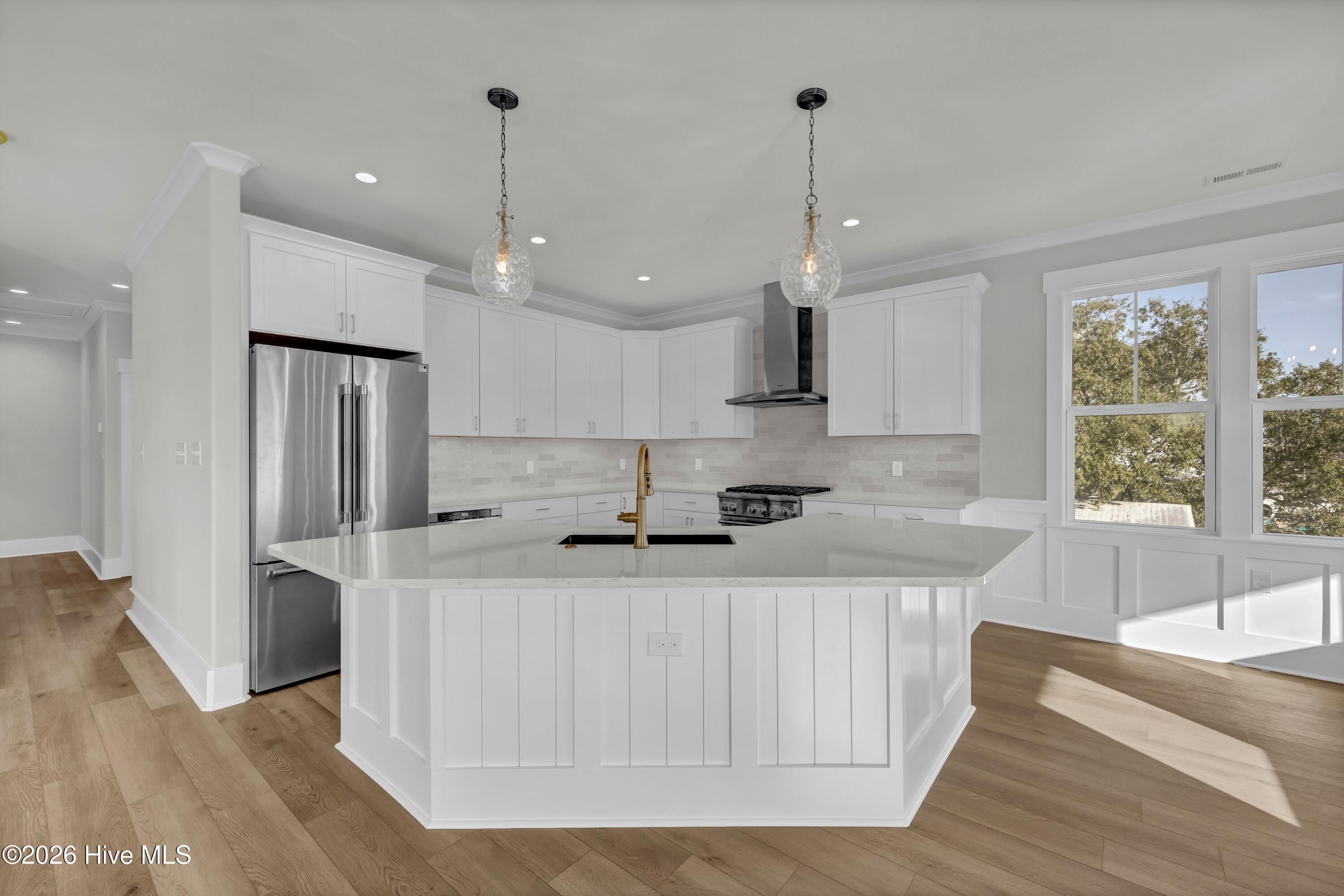 100547771 | Photo 13