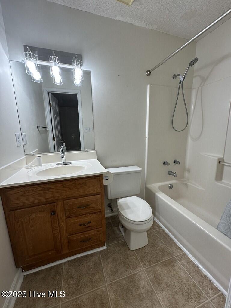 100557562 | Photo 11