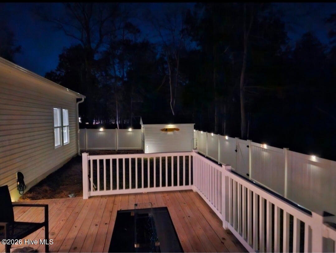 100564631 | Photo 34