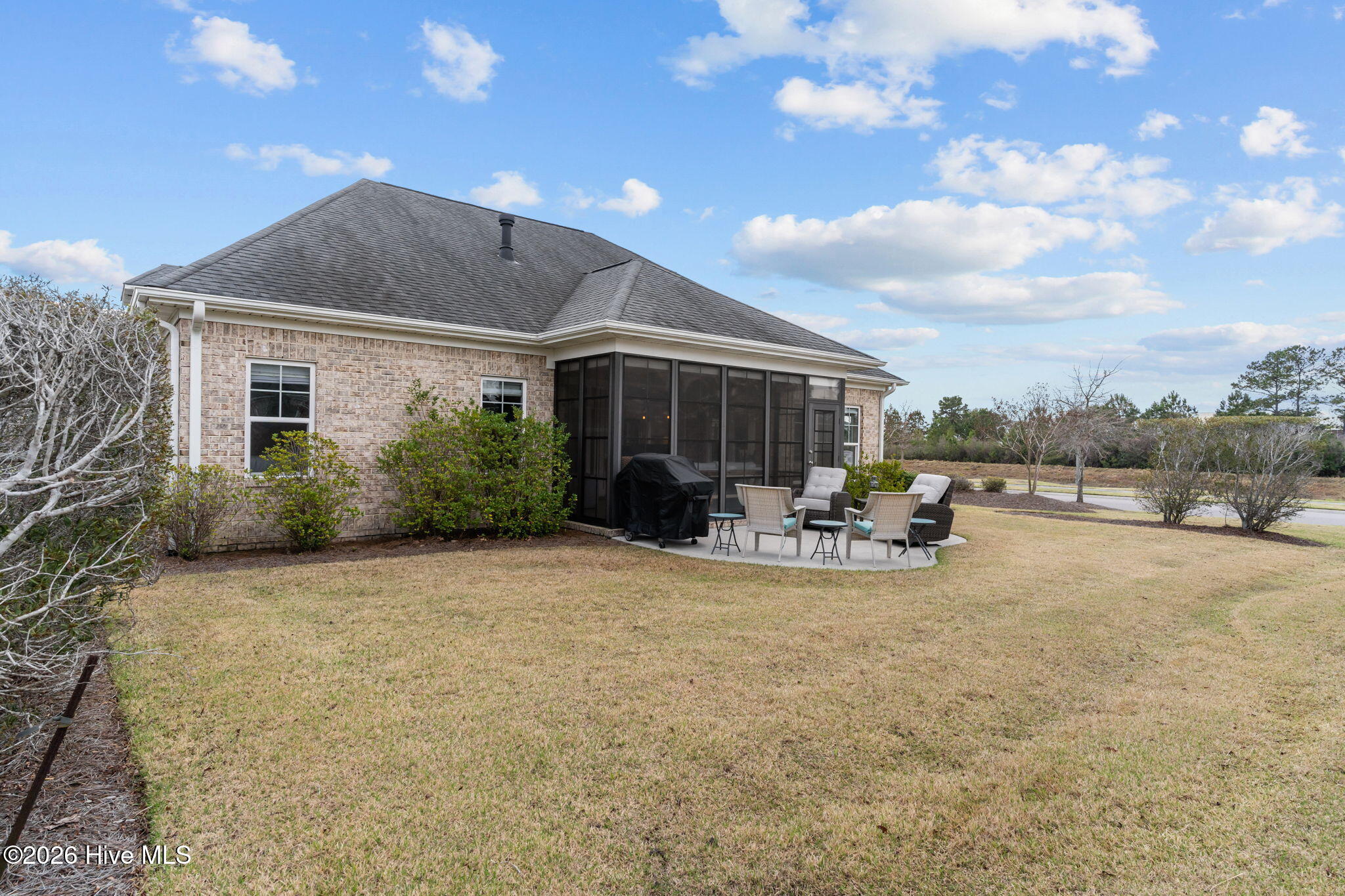 100560533 | Photo 32