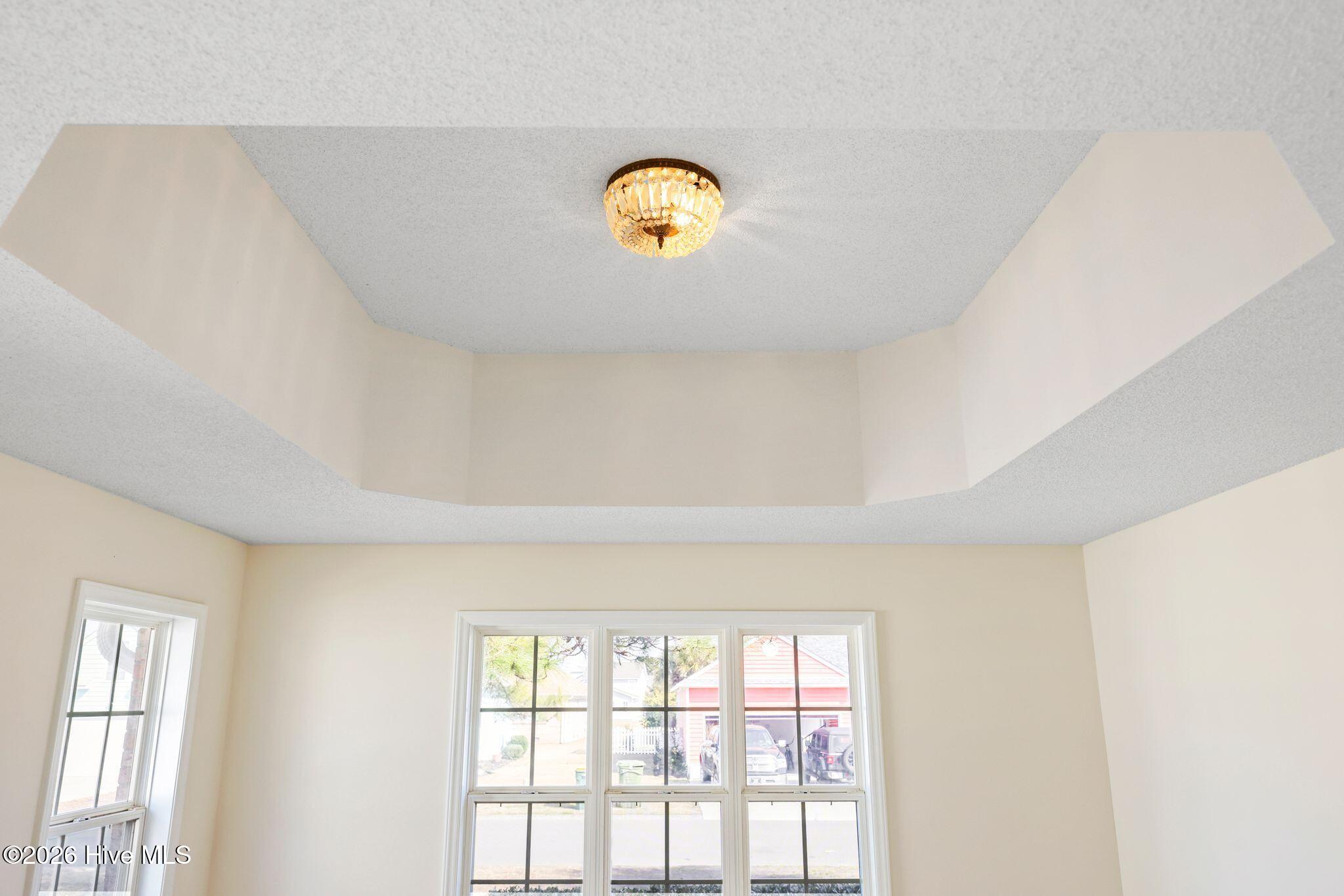 100558031 | Photo 25