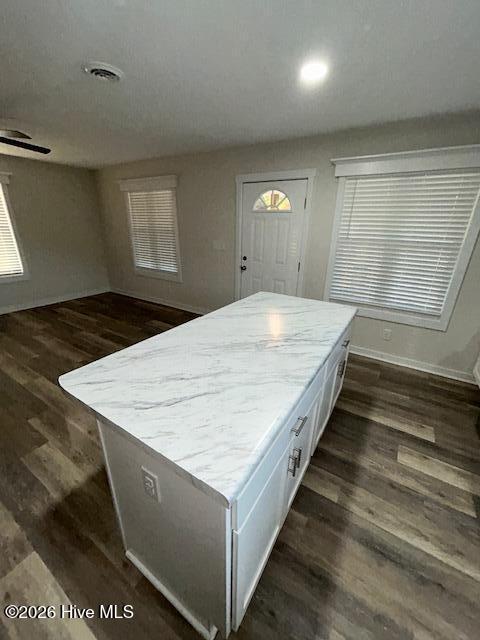 100550749 | Photo 18