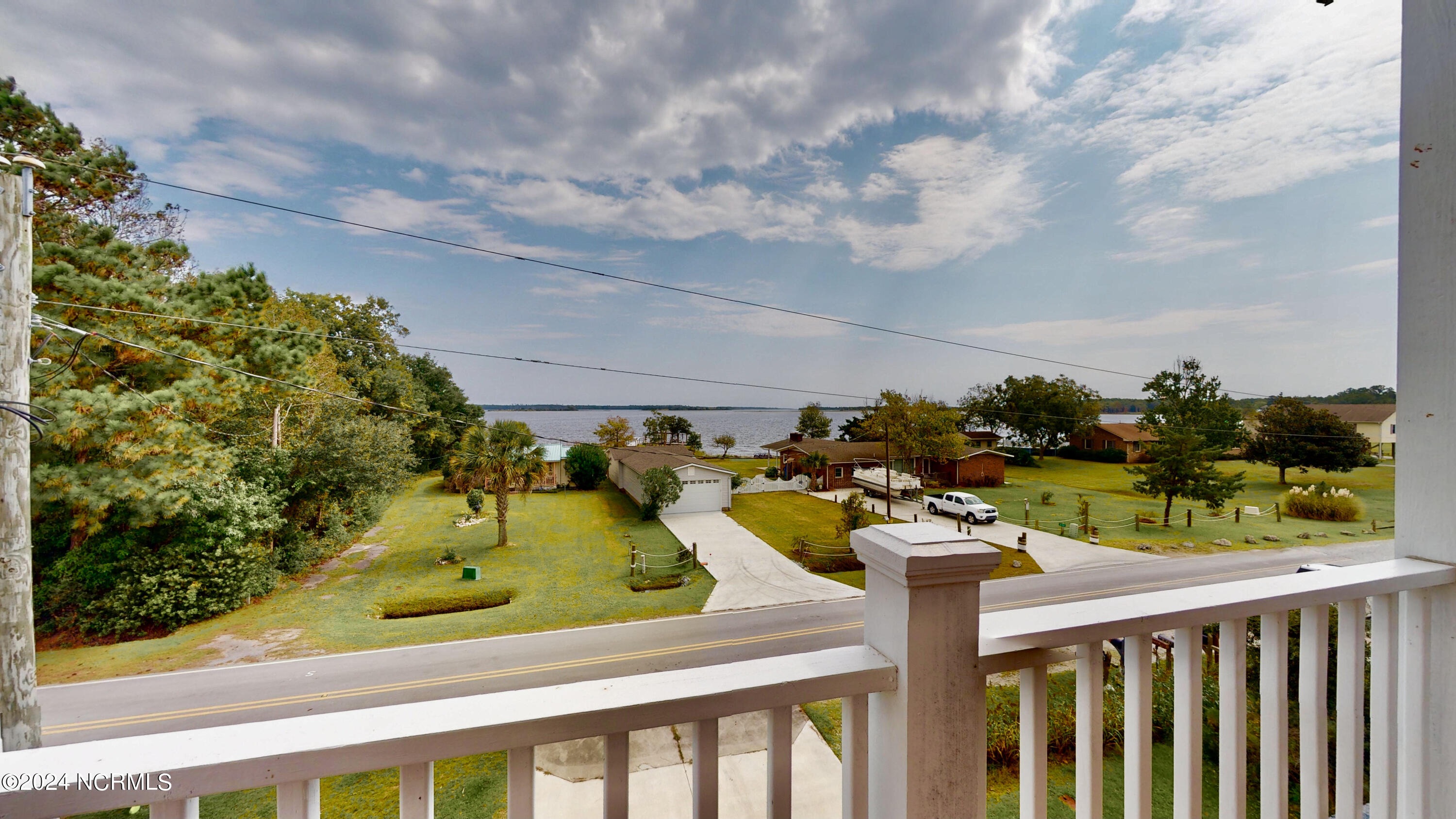 100469557 | Photo 14