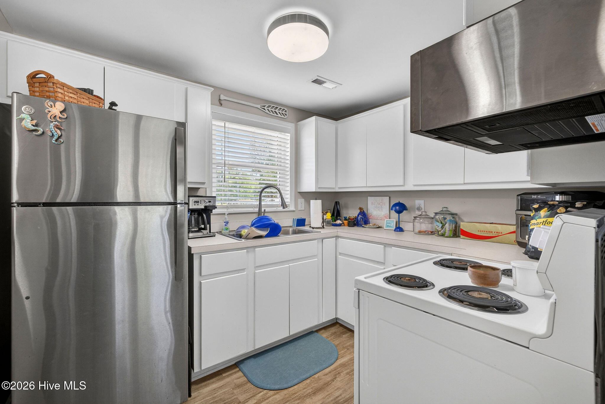 100570164 | Photo 20