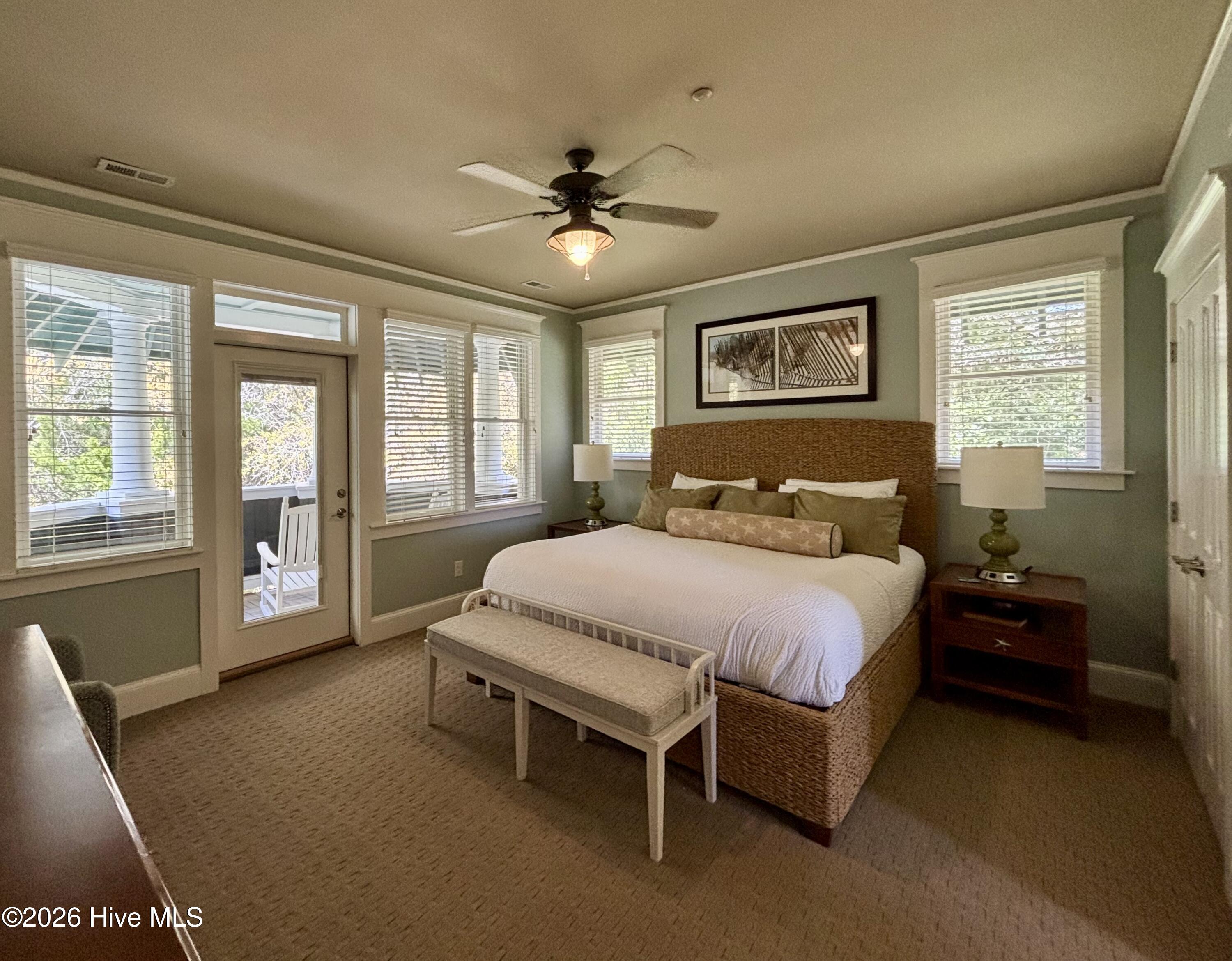 100566073 | Photo 19