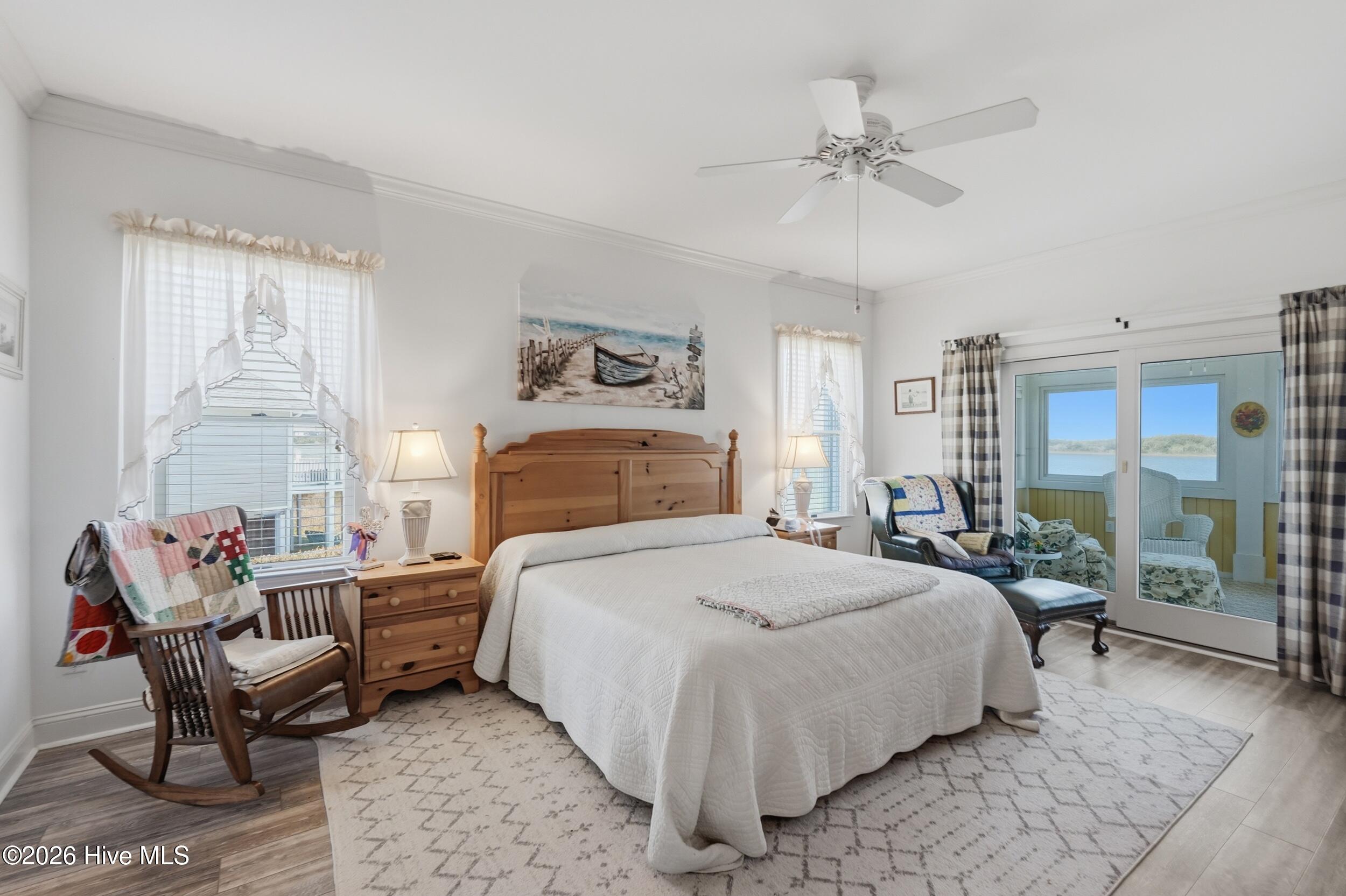 100561994 | Photo 32