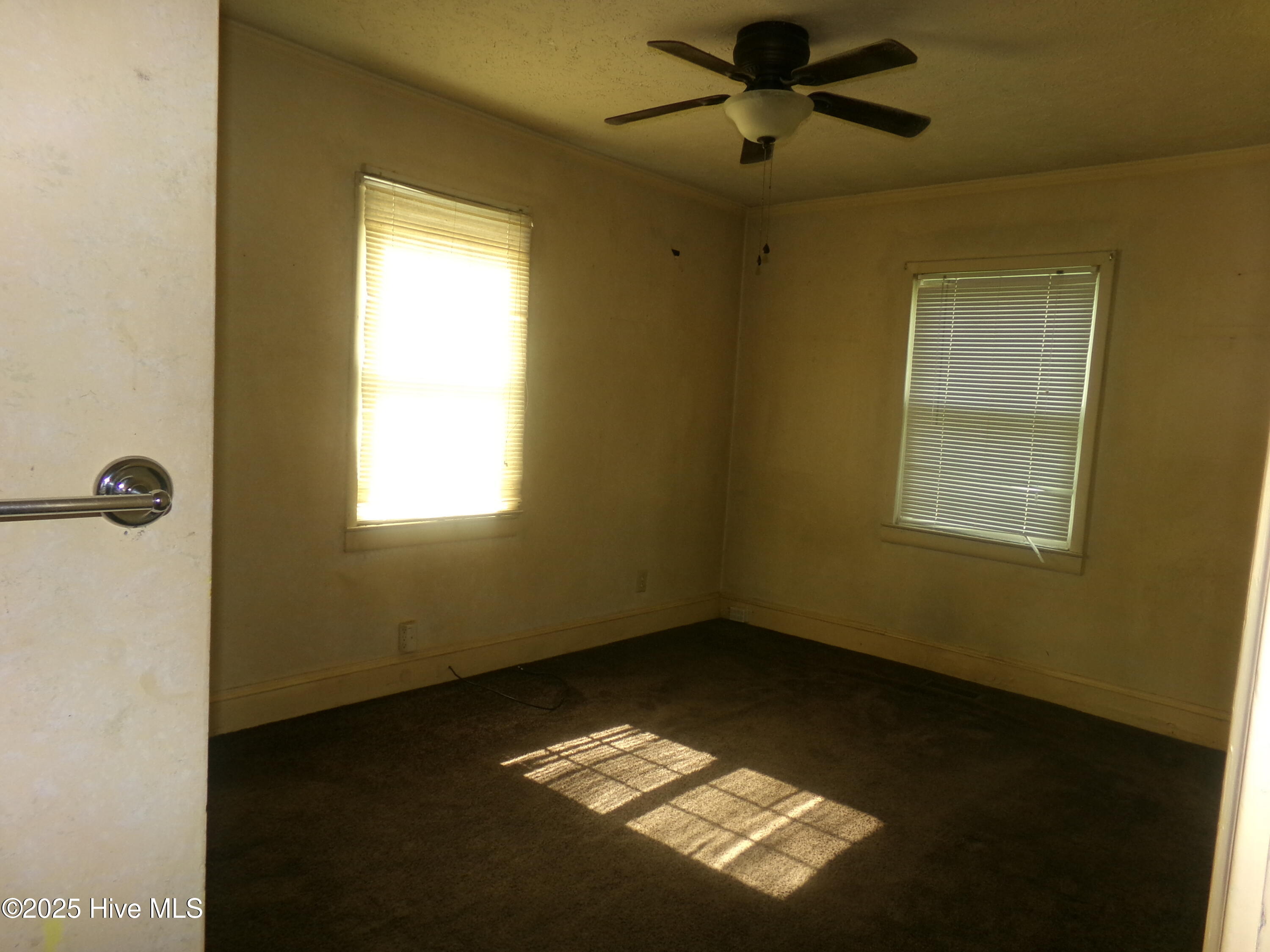 Homes for sale in Lumberton, NC | 1009 E 6th St, Lumberton, NC 28358 | MLS# 100517034