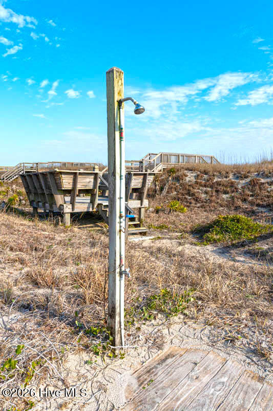 100560263 | Photo 32