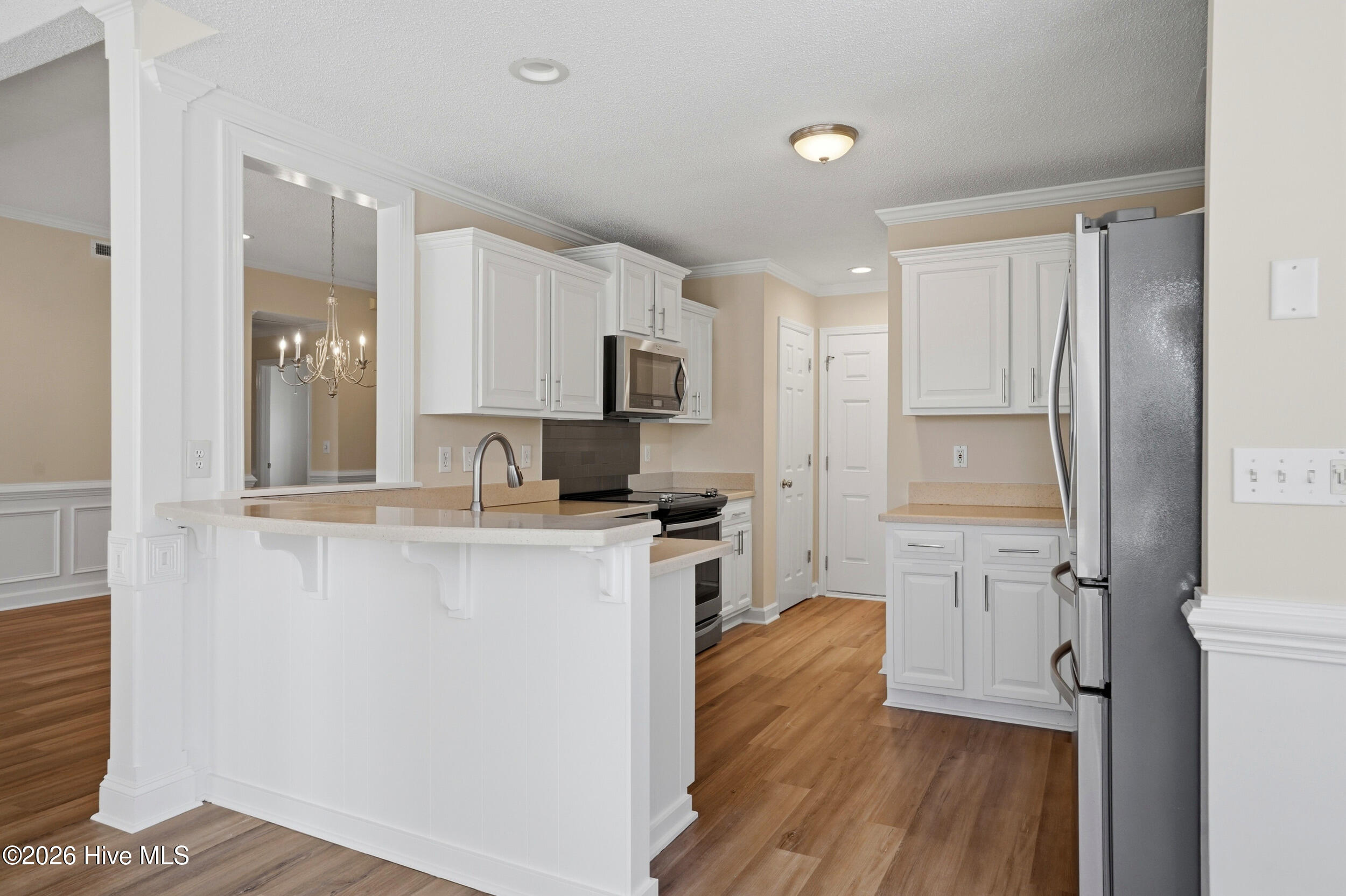 100559989 | Photo 12