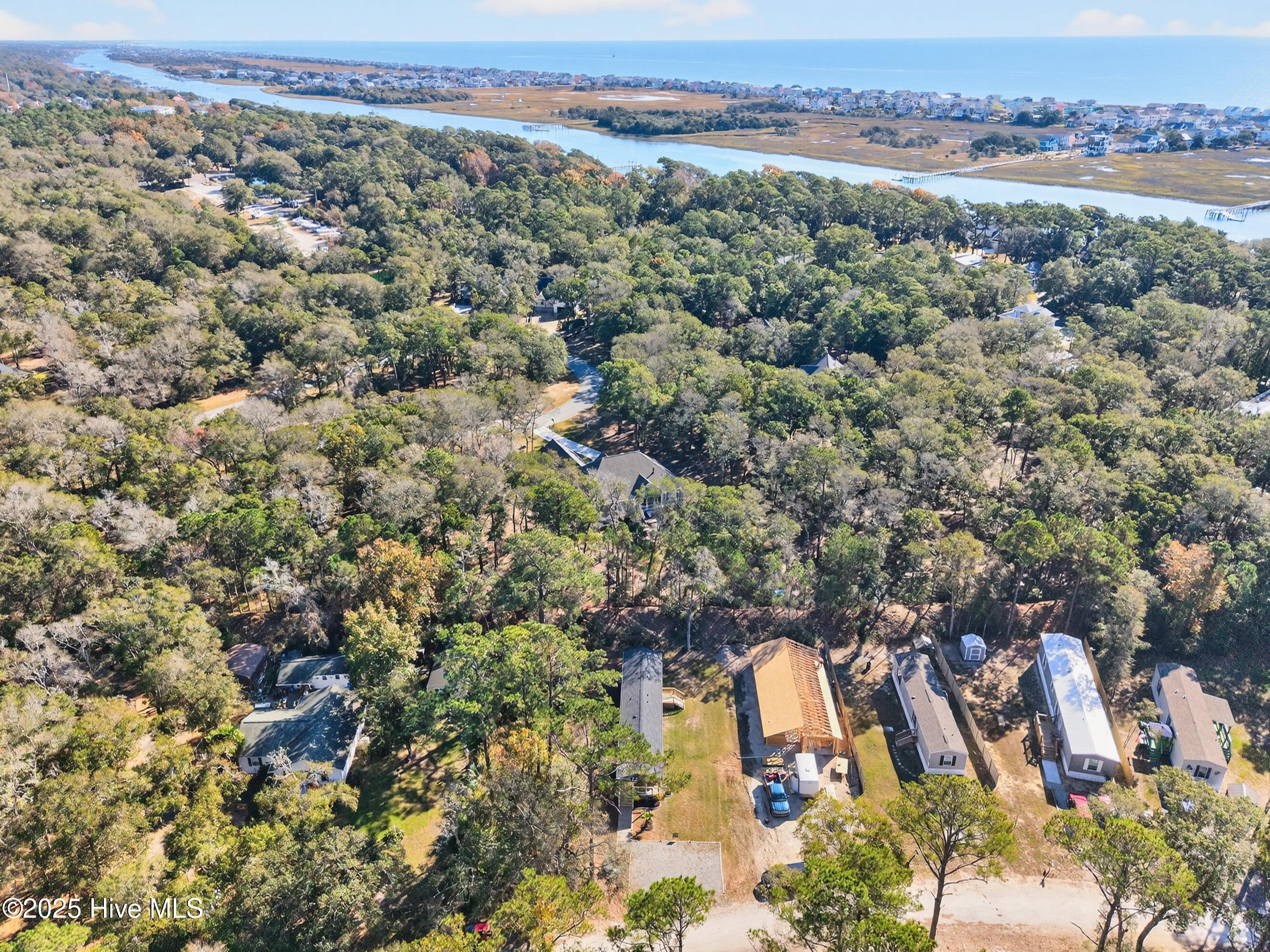 100542512 | Photo 39