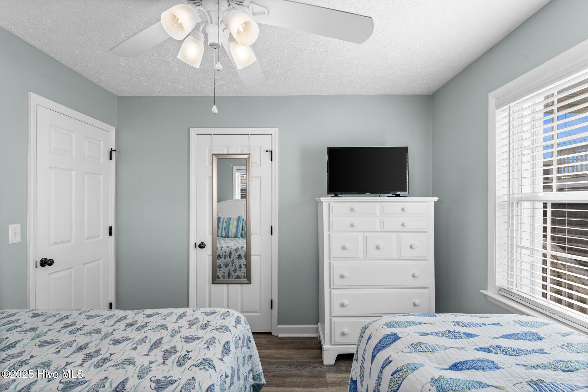 100543020 | Photo 13