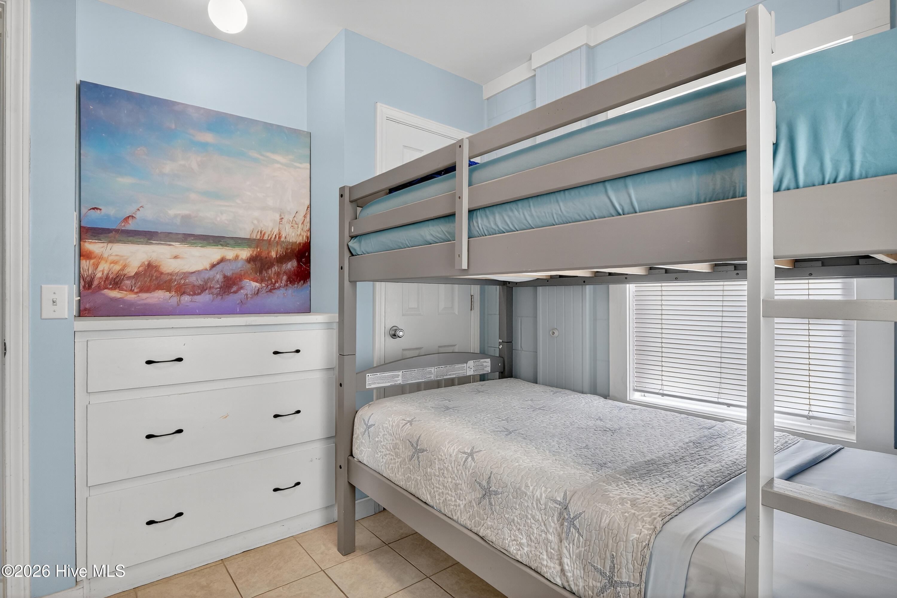 100558855 | Photo 48