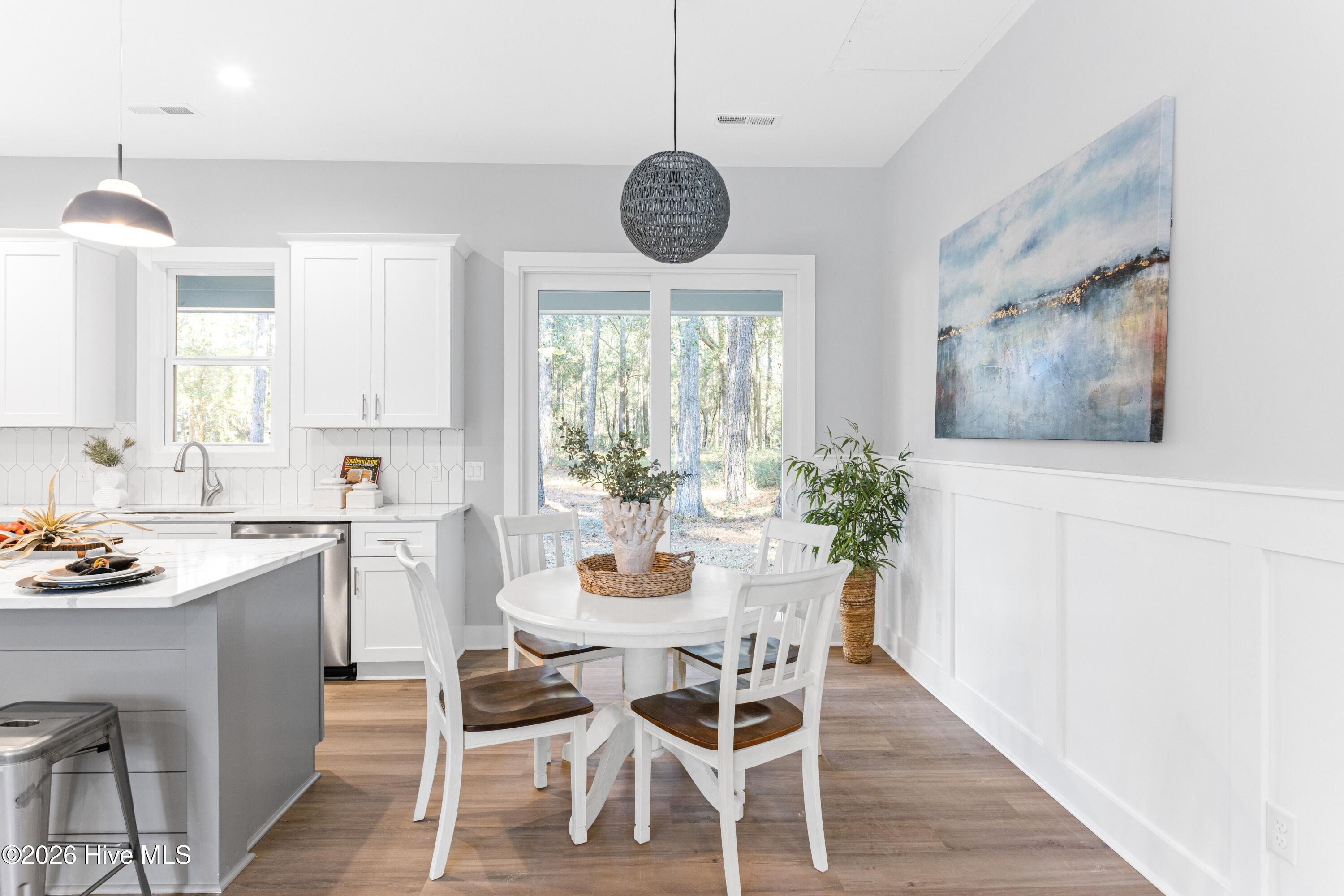 100547526 | Photo 12