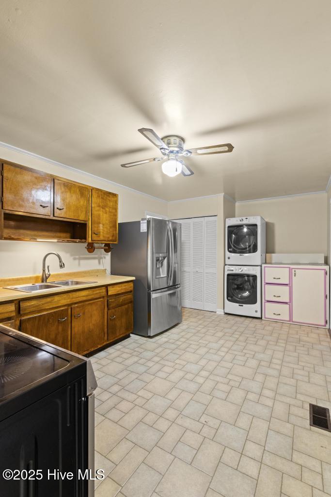 100526161 | Photo 27