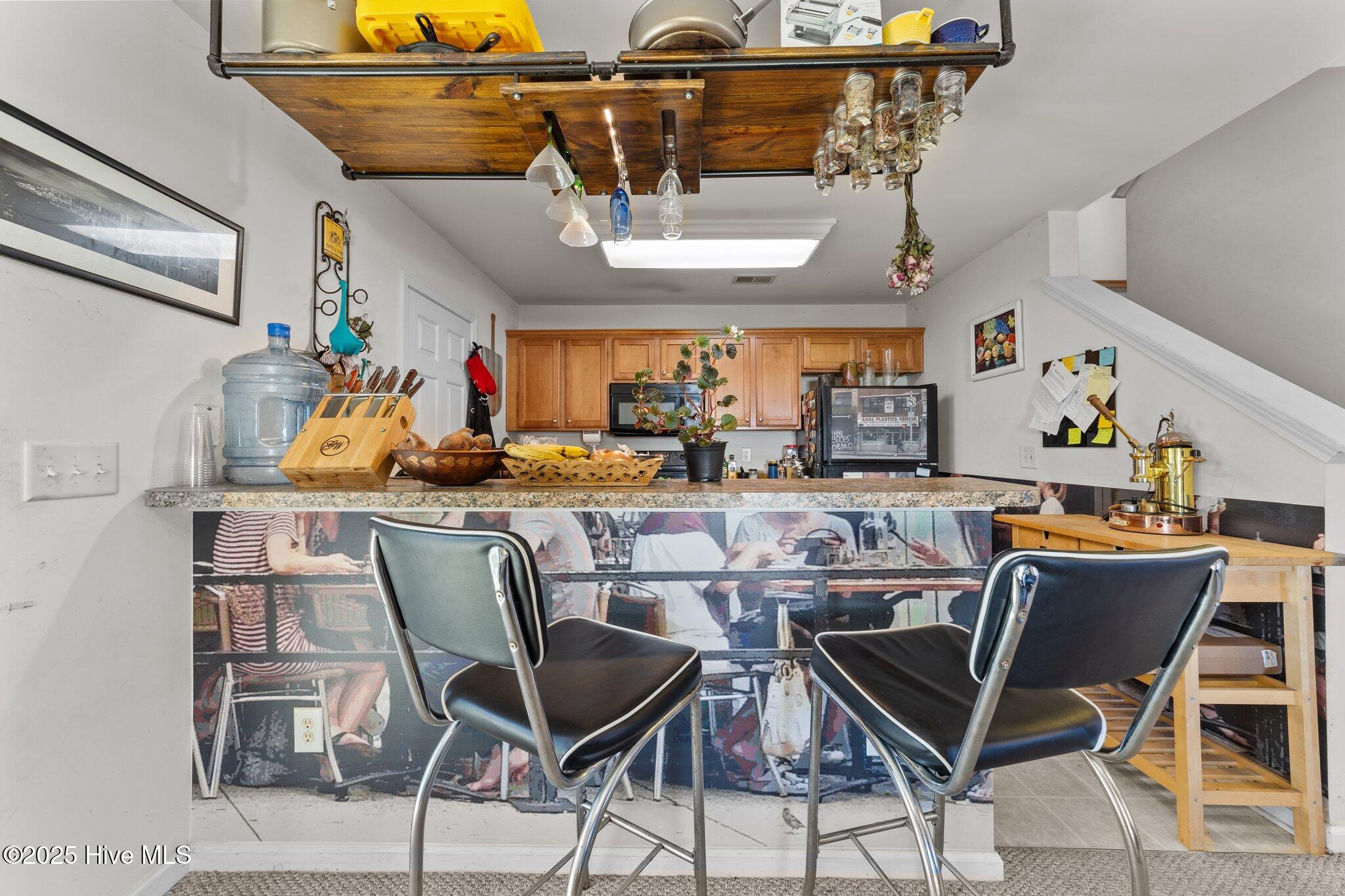 100502456 | Photo 16