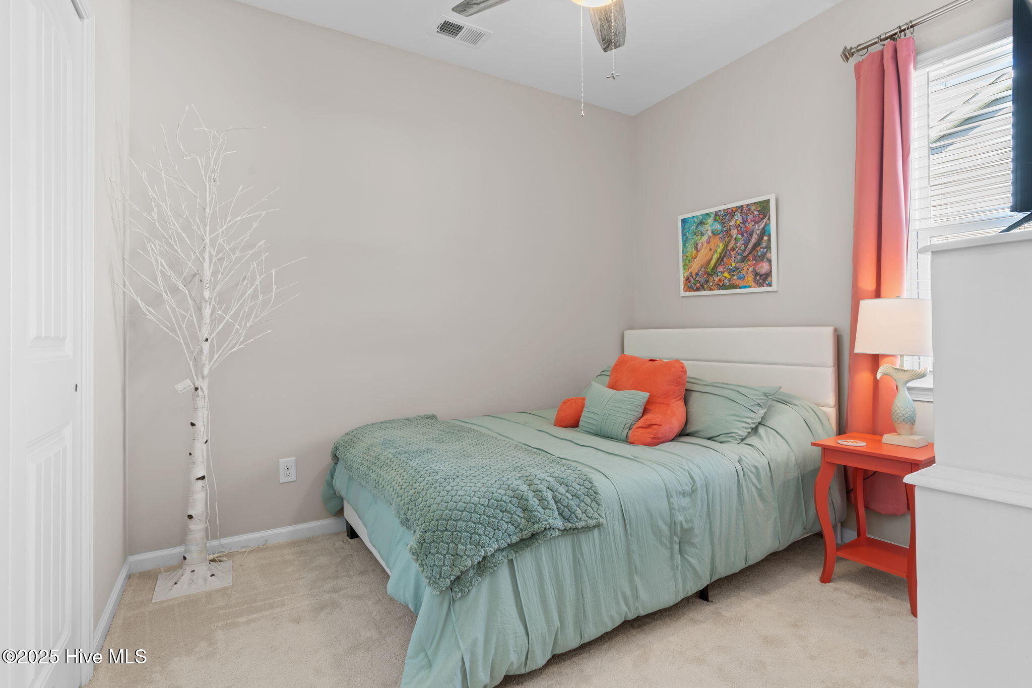 100535232 | Photo 27