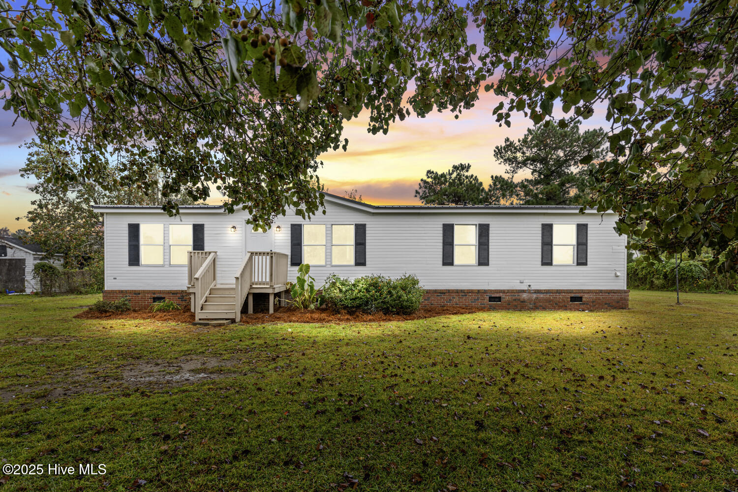 Homes for sale in Pollocksville, NC | 197 Magg Smith Rd, Pollocksville, NC 28573 | MLS# 100539638