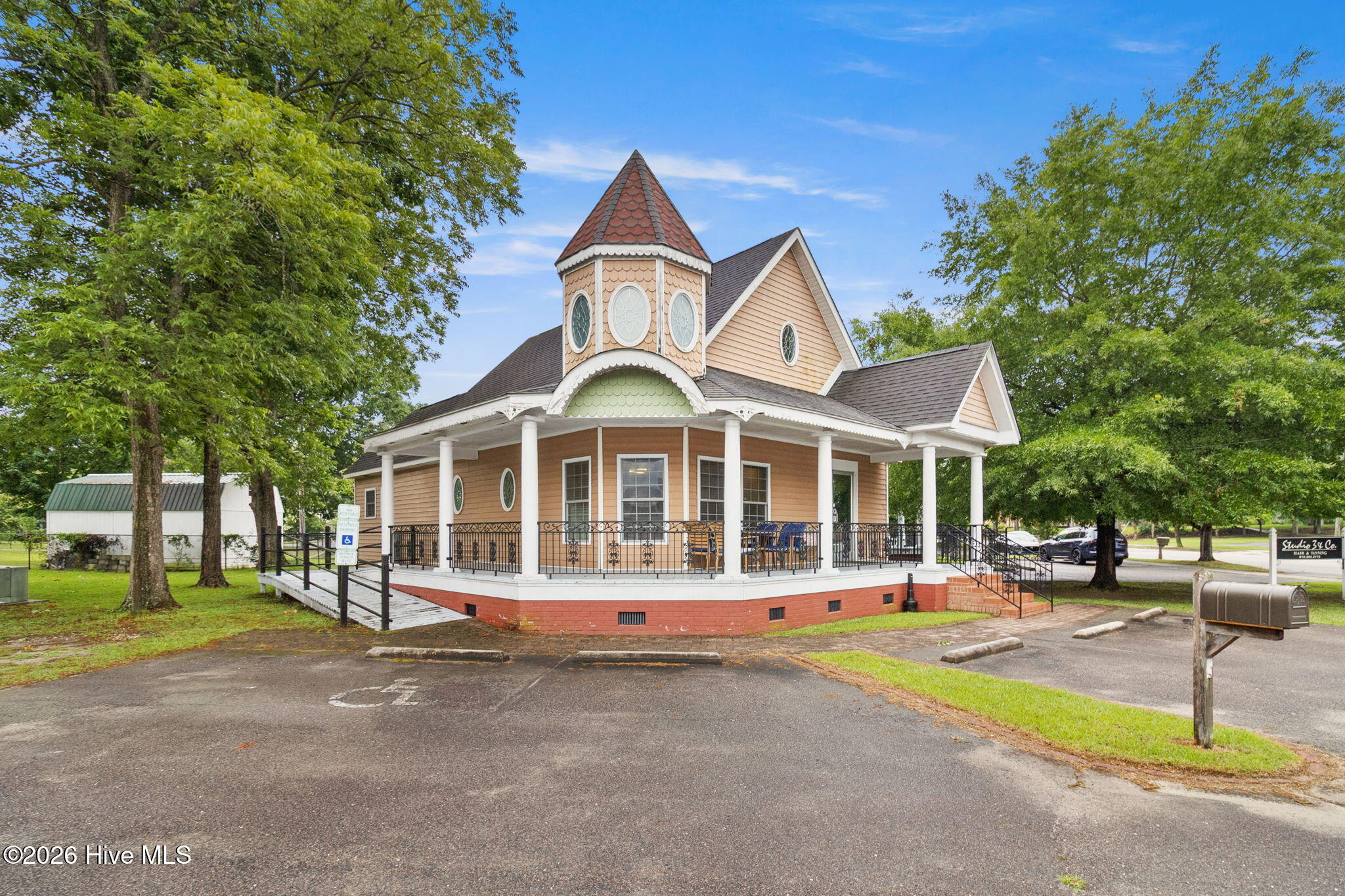 430 S Main St