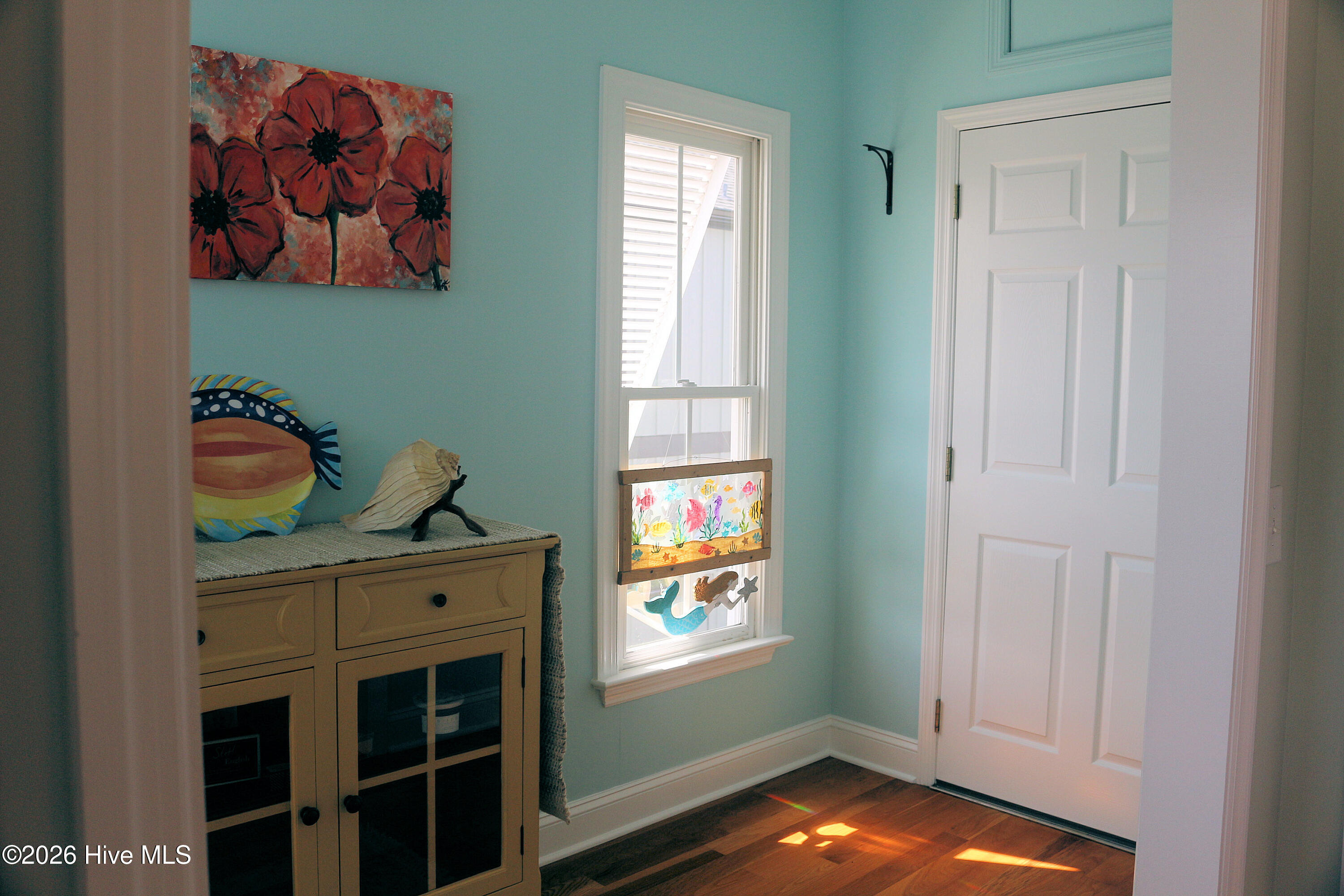 100552755 | Photo 14