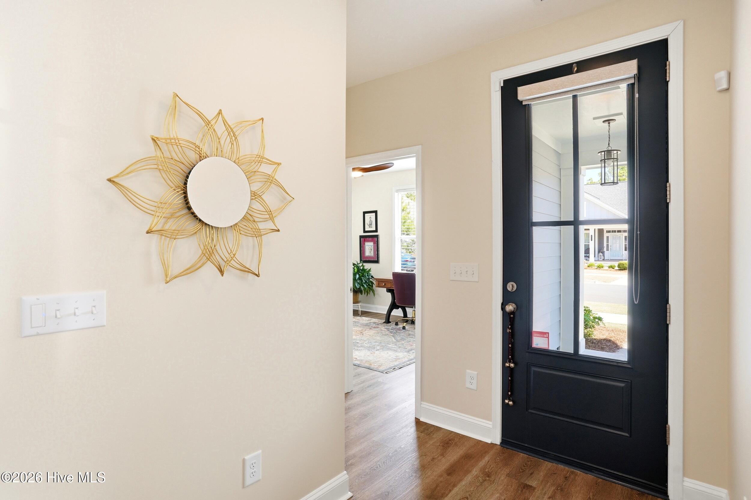 100569050 | Photo 14