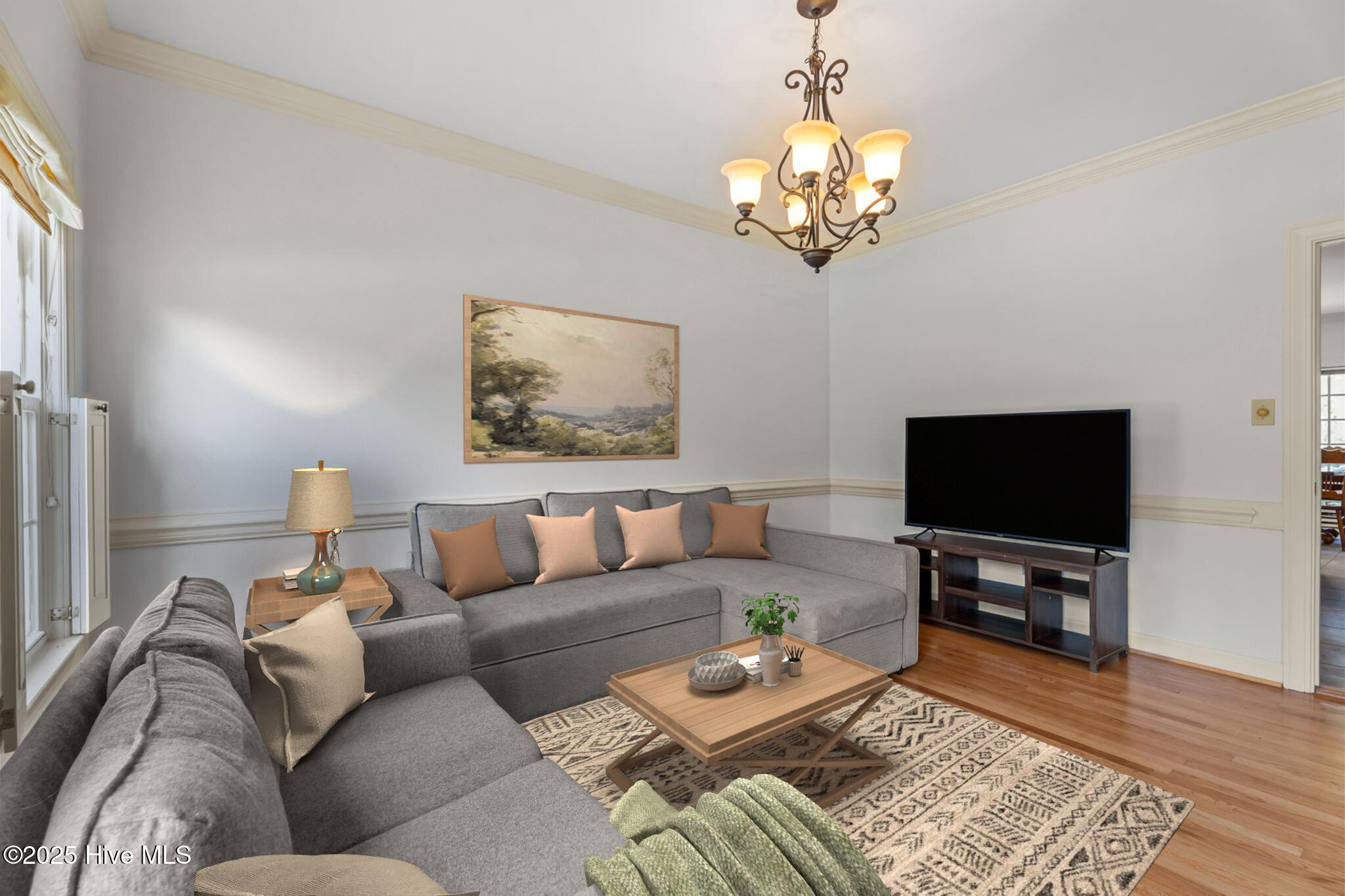 Living Room / Dining