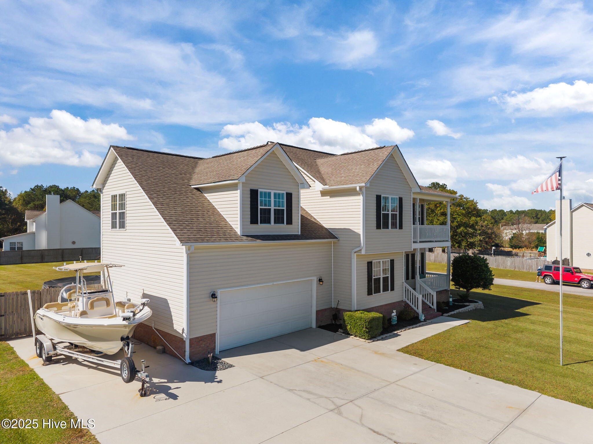 100538384 | Photo 36