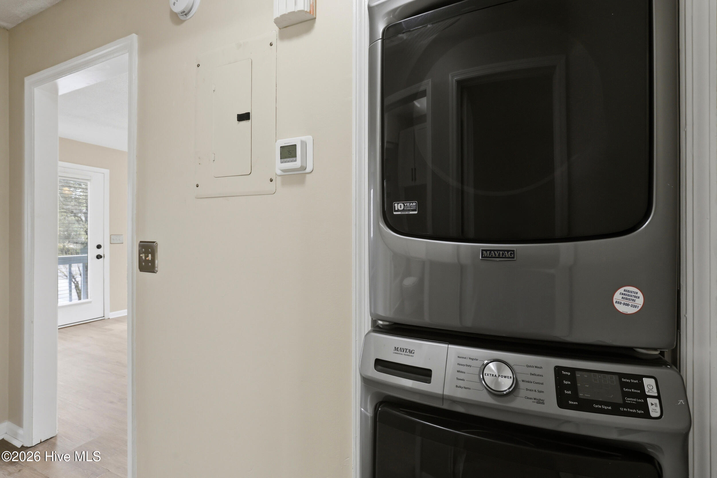 100563658 | Photo 18