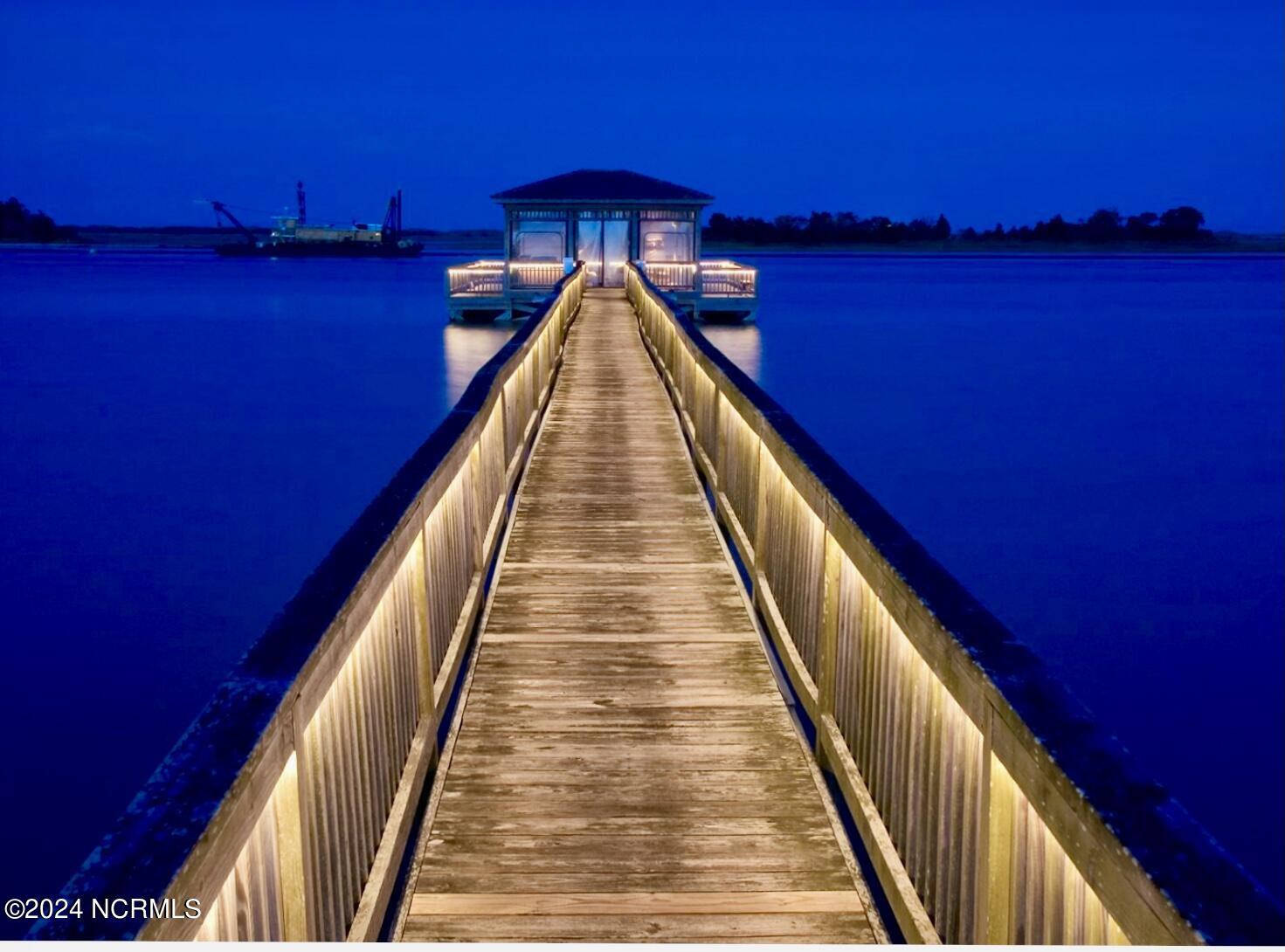 100463801 | Photo 20