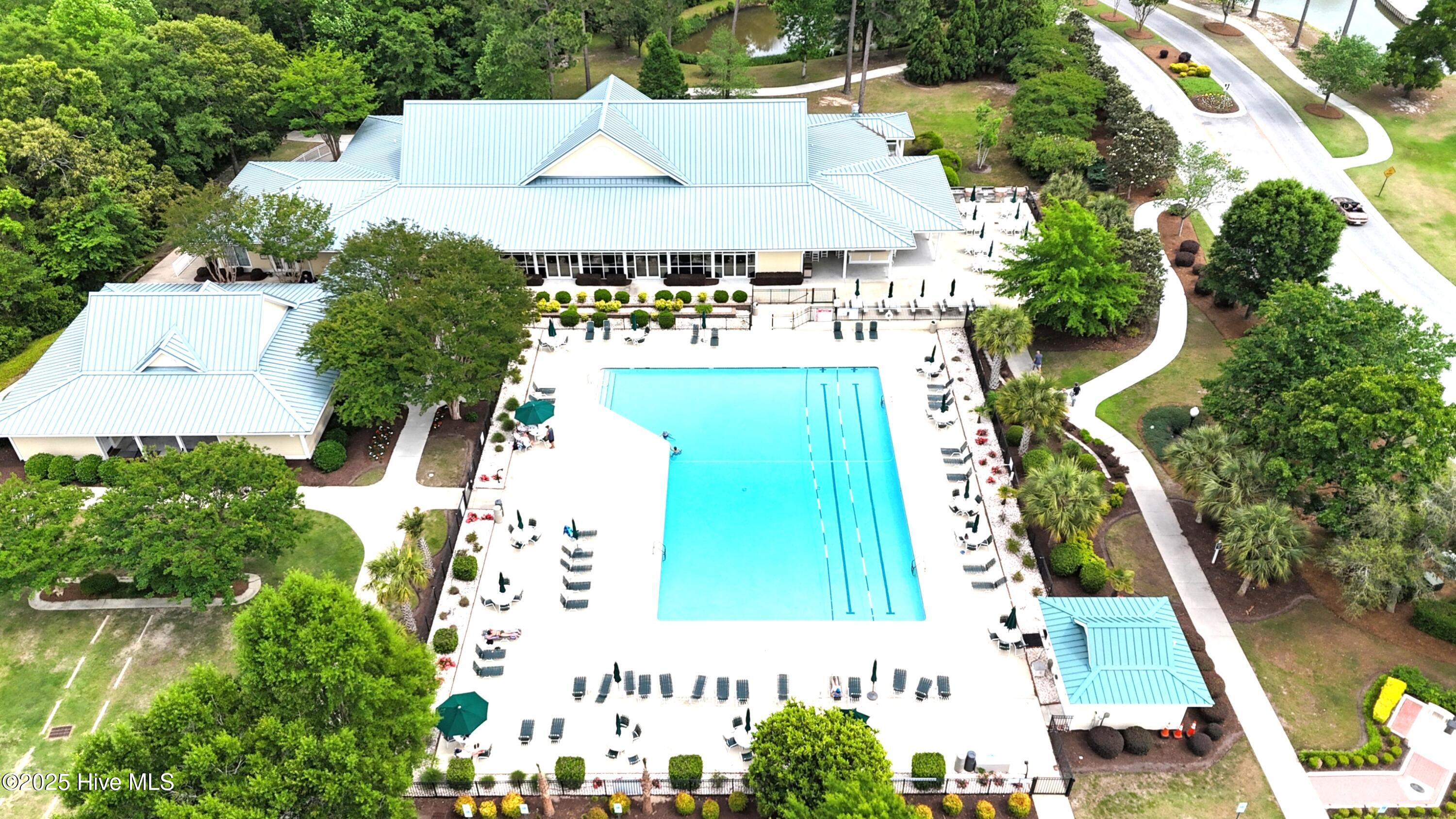 100493746 | Photo 82