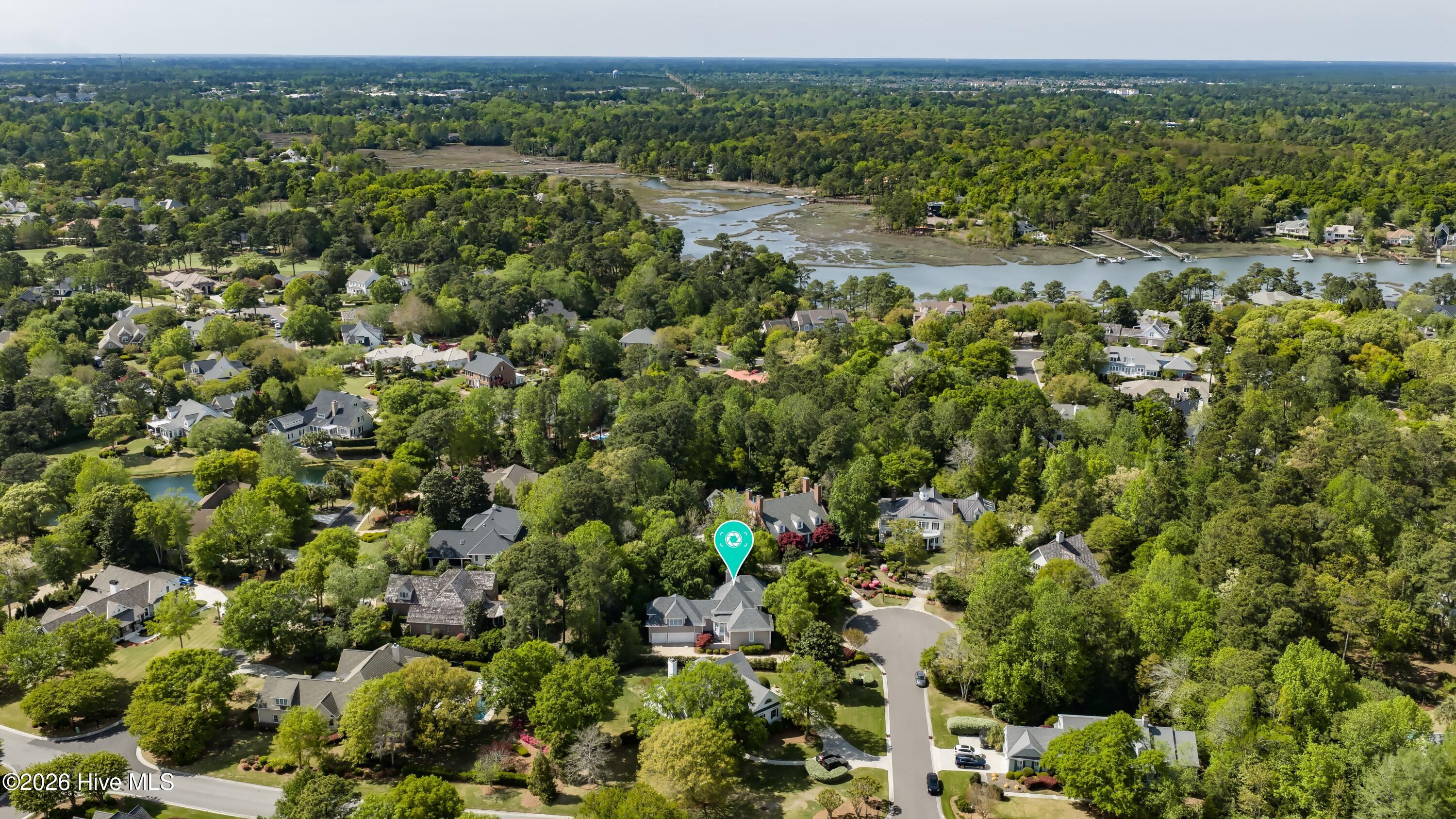 100566013 | Photo 56