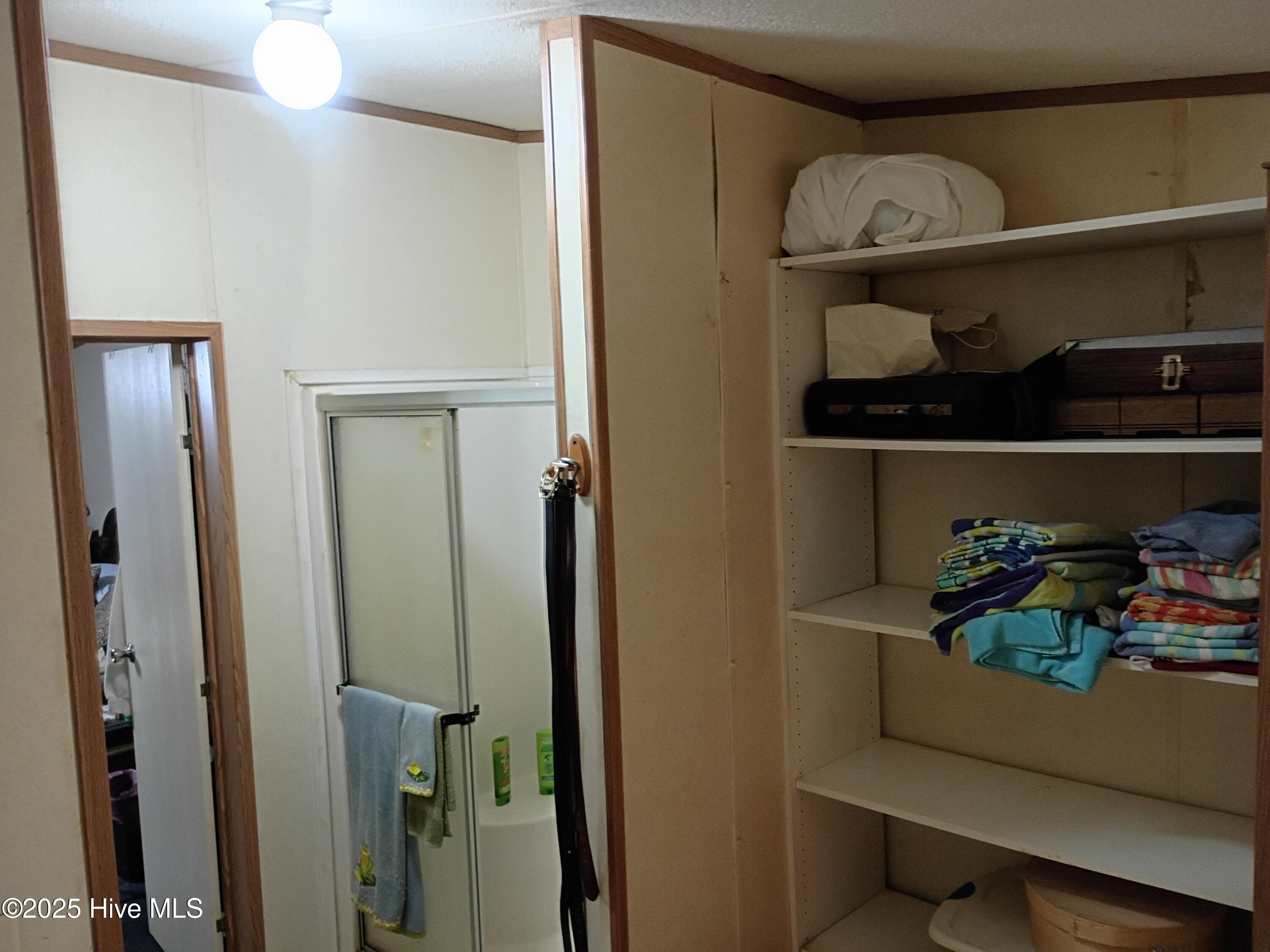 100522957 | Photo 26