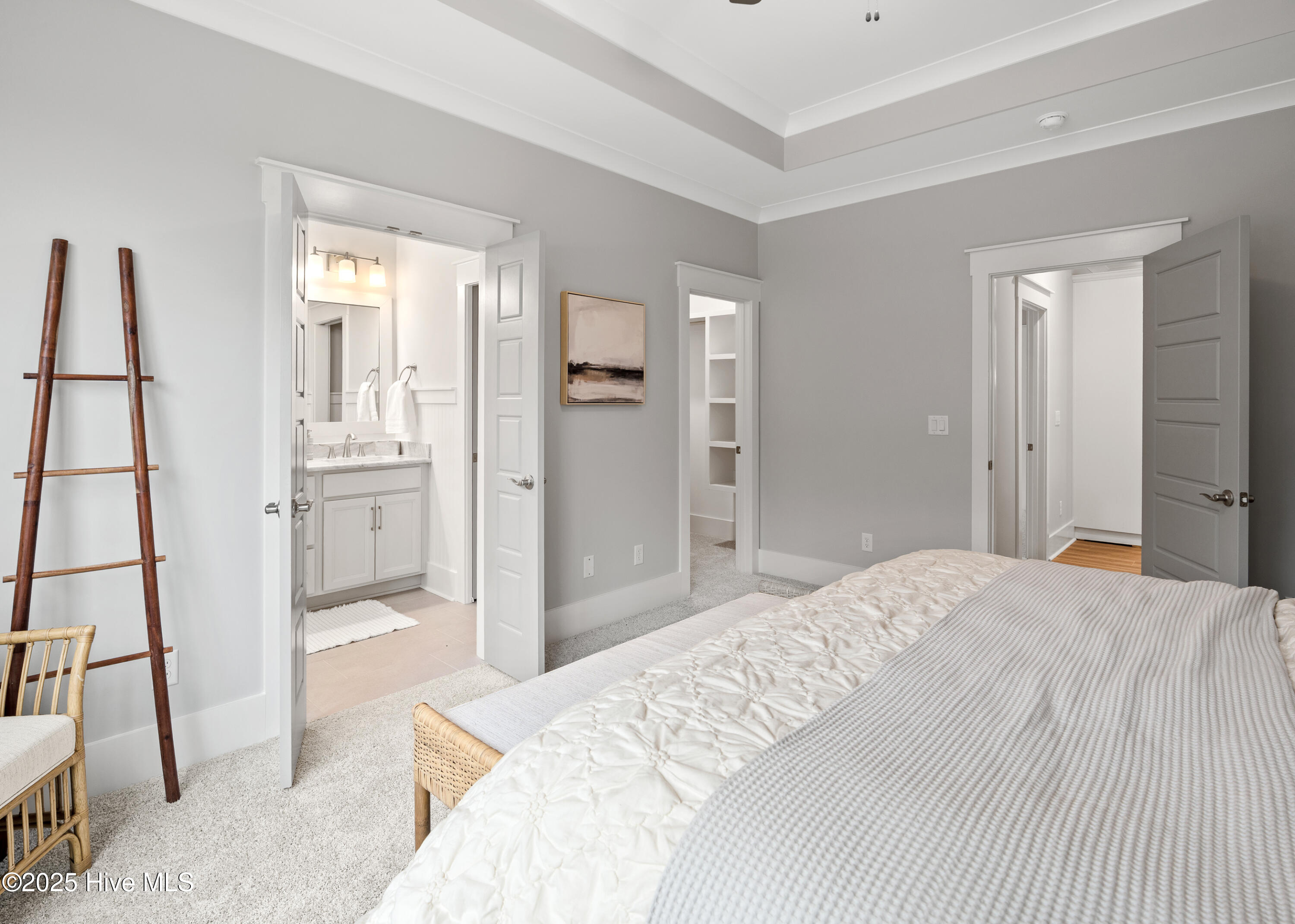 100524919 | Photo 28